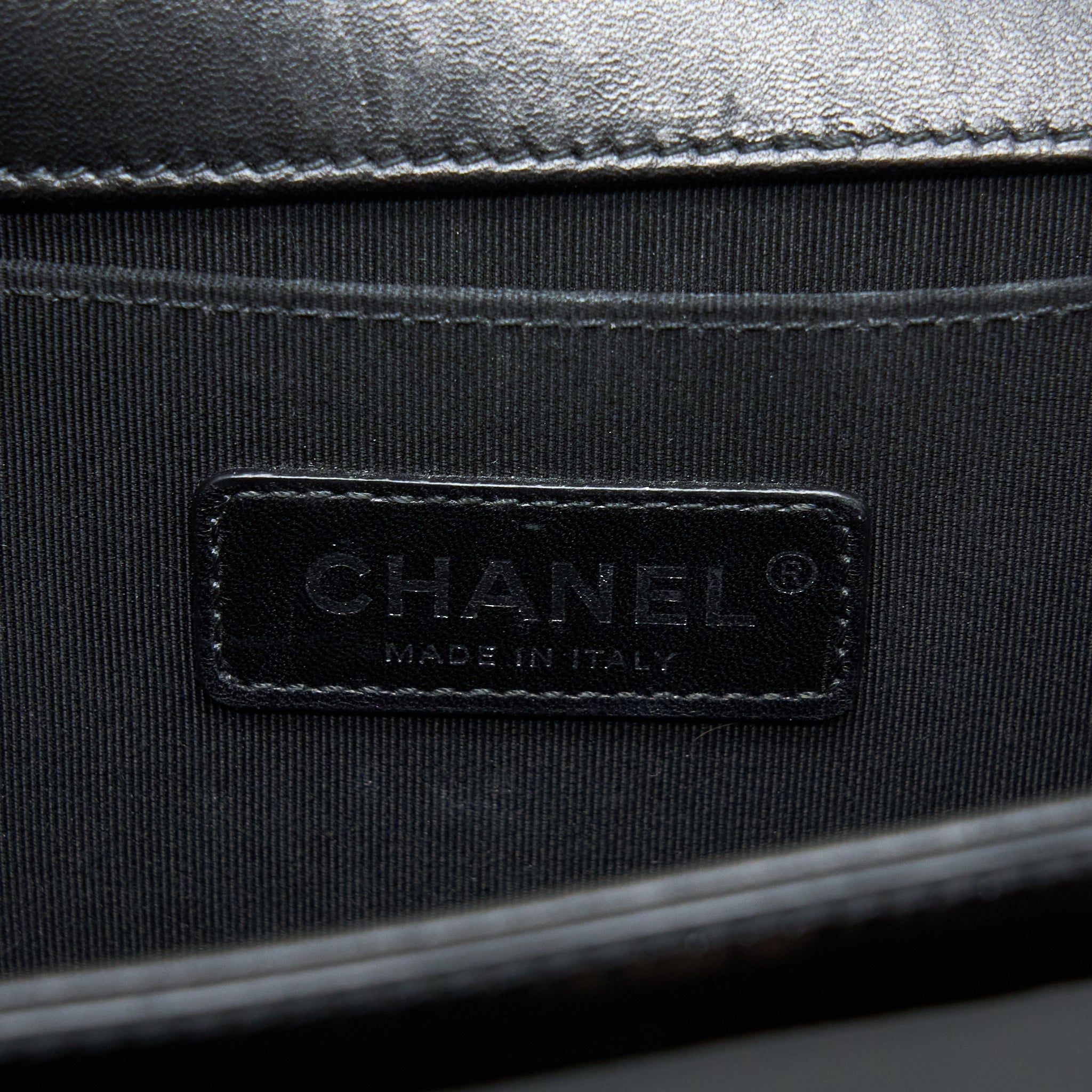 CHANEL MEDIUM BOY BAG CHEVRON LIMITED PATENT BLACK SHW