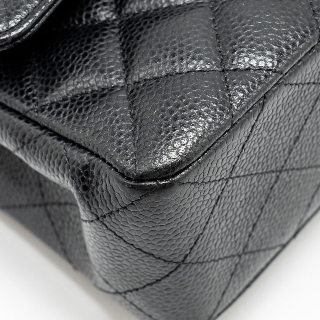 CHANEL SMALL CLASSIC DOUBLE FLAP BAG CAVIAR BLACK GHW