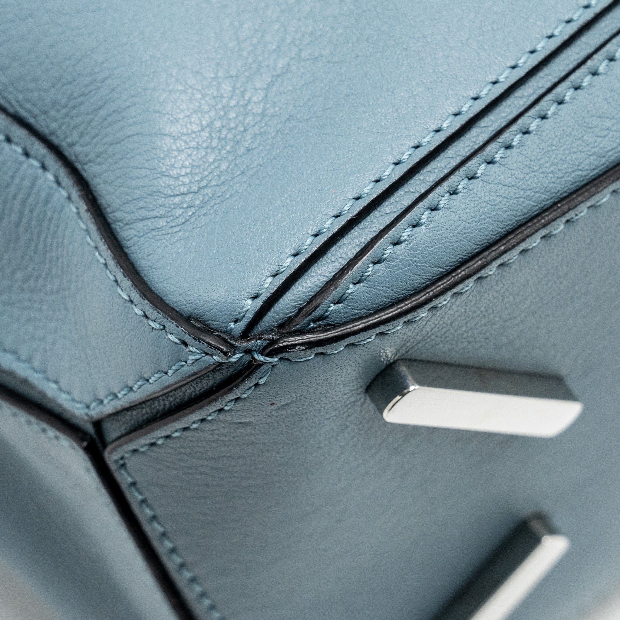 LOEWE SMALL PUZZLE BAG CALFSKIN LIGHT BLUE SHW