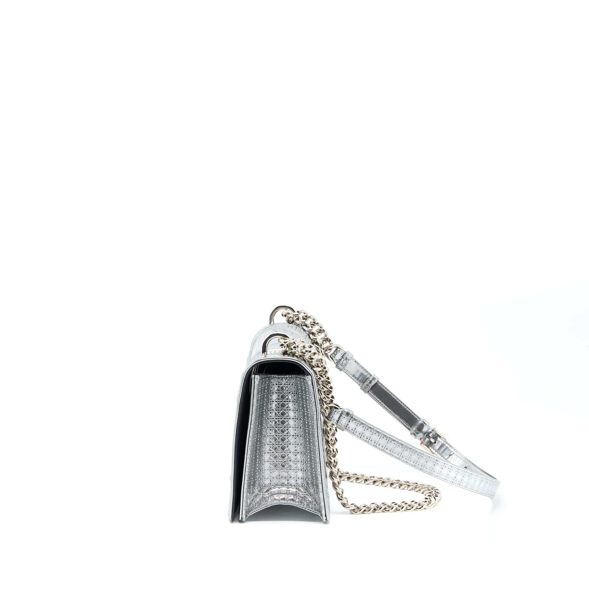 DIOR MEDIUM DIORMA BAG IN METALLIC SILVER SHW