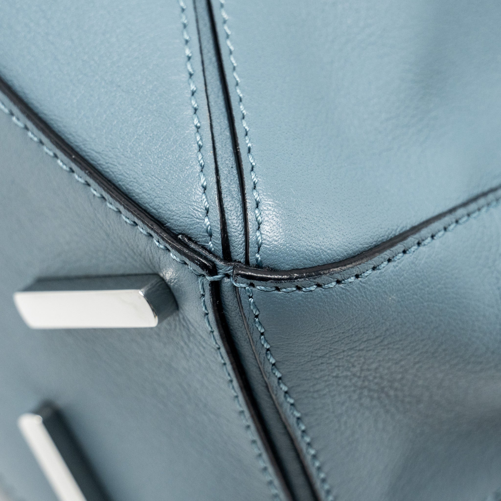 LOEWE SMALL PUZZLE BAG CALFSKIN LIGHT BLUE SHW