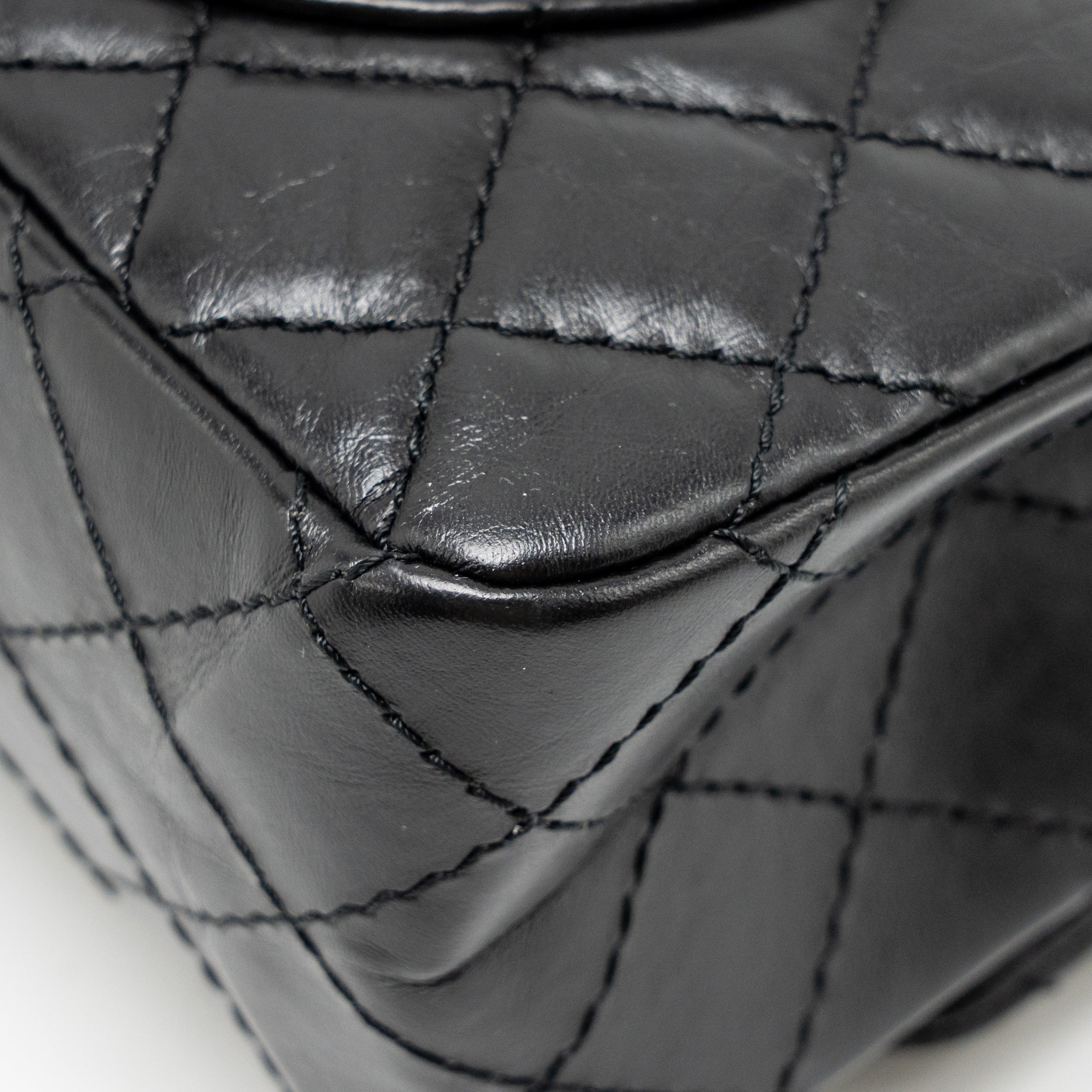 CHANEL SMALL 2.55 REISSUE FLAP BAG AGED CALFSKIN BLACK GHW