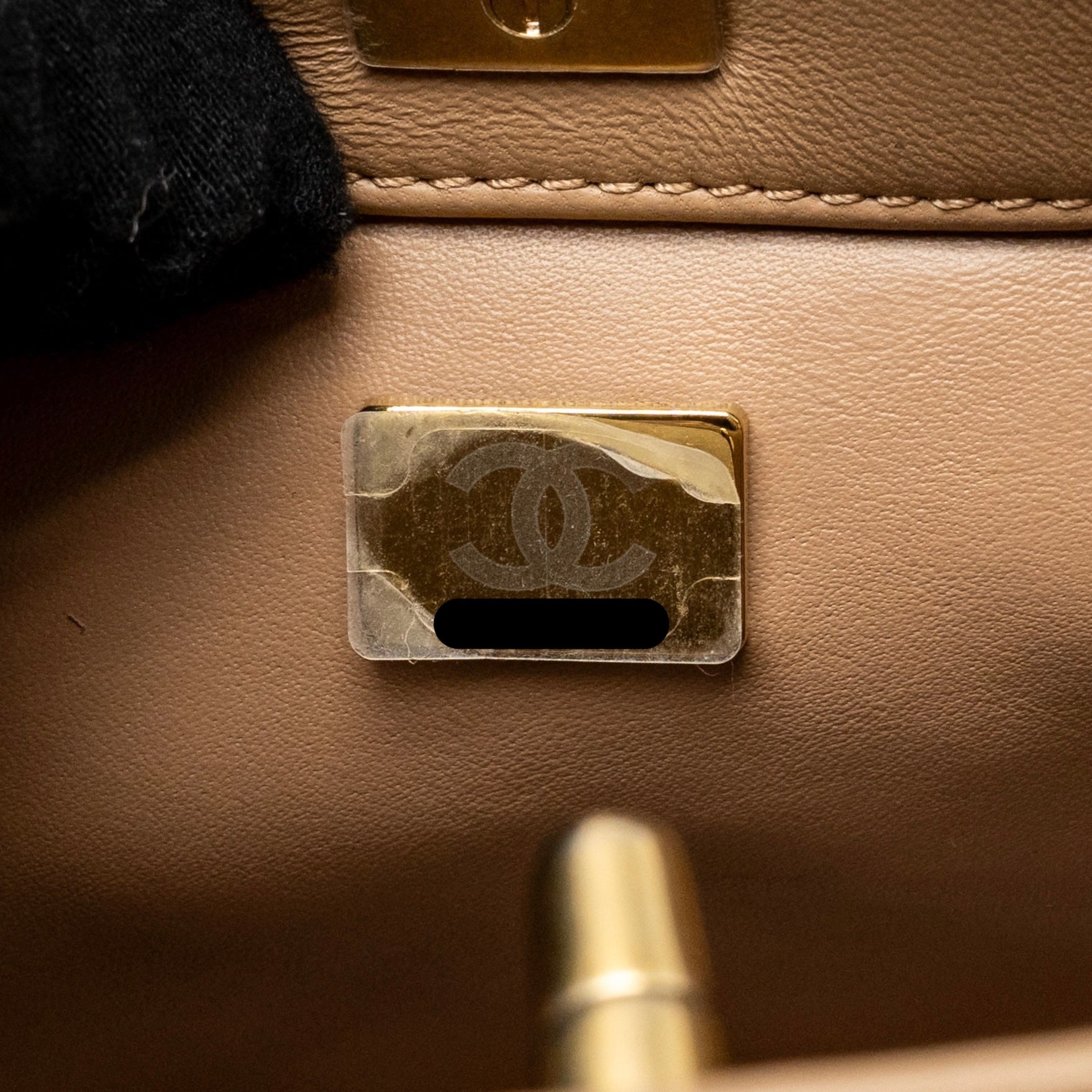 CHANEL PEARL CRUSH HOBO BAG LAMBSKIN BEIGE GHW (MICROCHIP)
