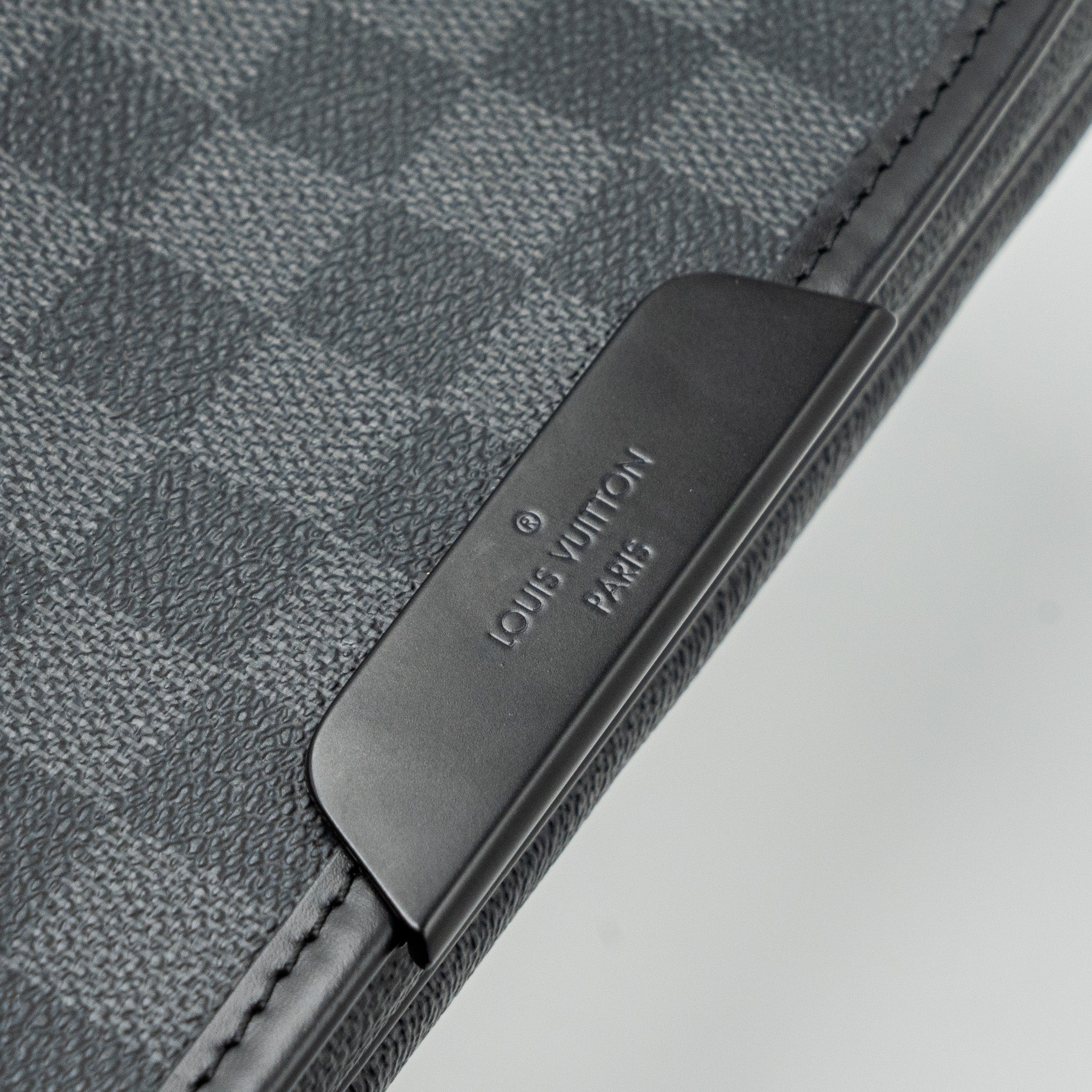 LOUIS VUITTON LARGE MESSANGER BAG DAMIER GRAPHITE CANVAS SHW