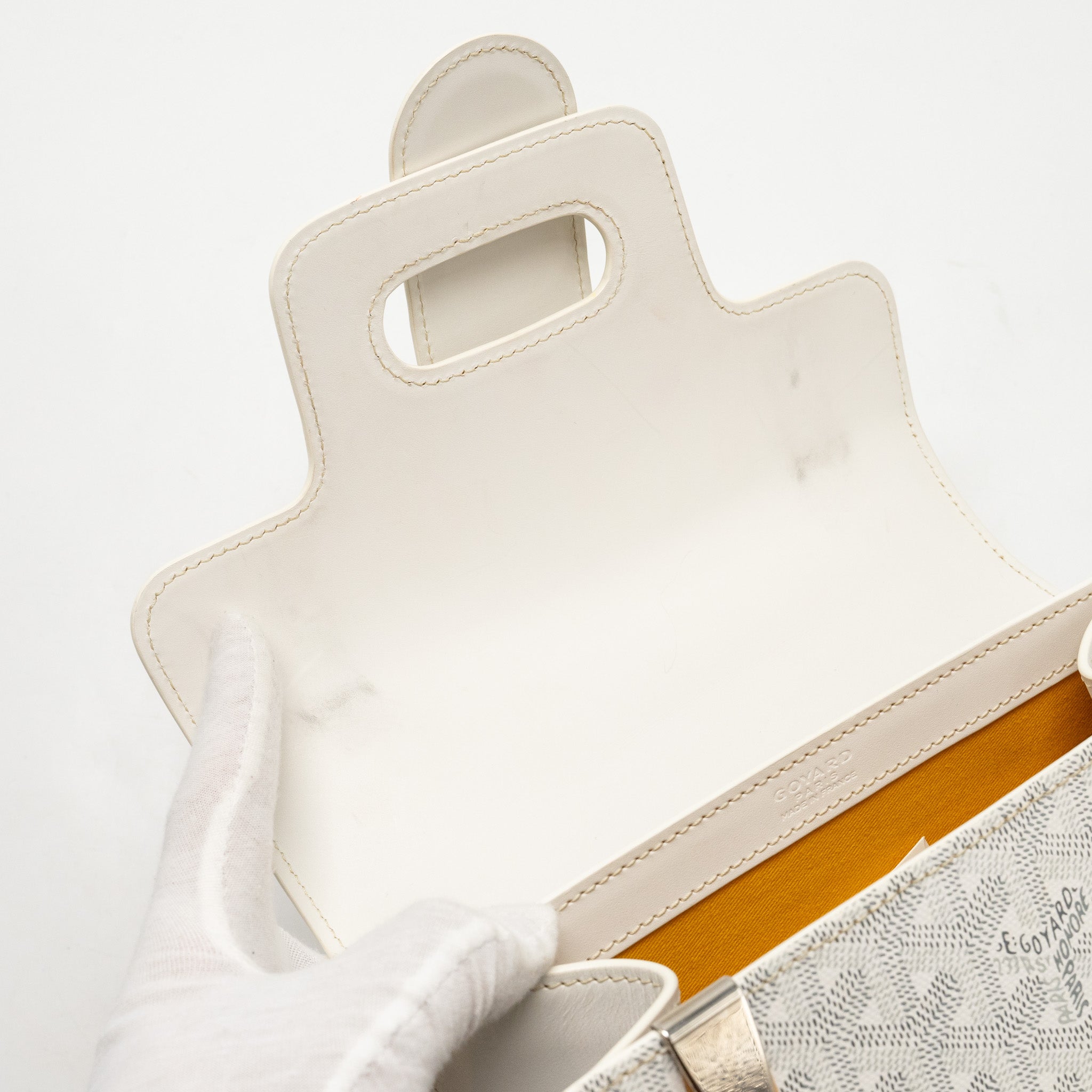 GOYARD STRUCTURED SAIGON PM CALFSKIN / CANVAS WHITE SHW