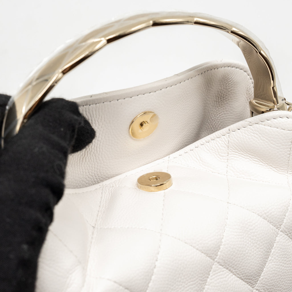 CHANEL 25S COCO CRUSH HANDLE BAG CAVIAR WHITE LGHW (MICROCHIP)