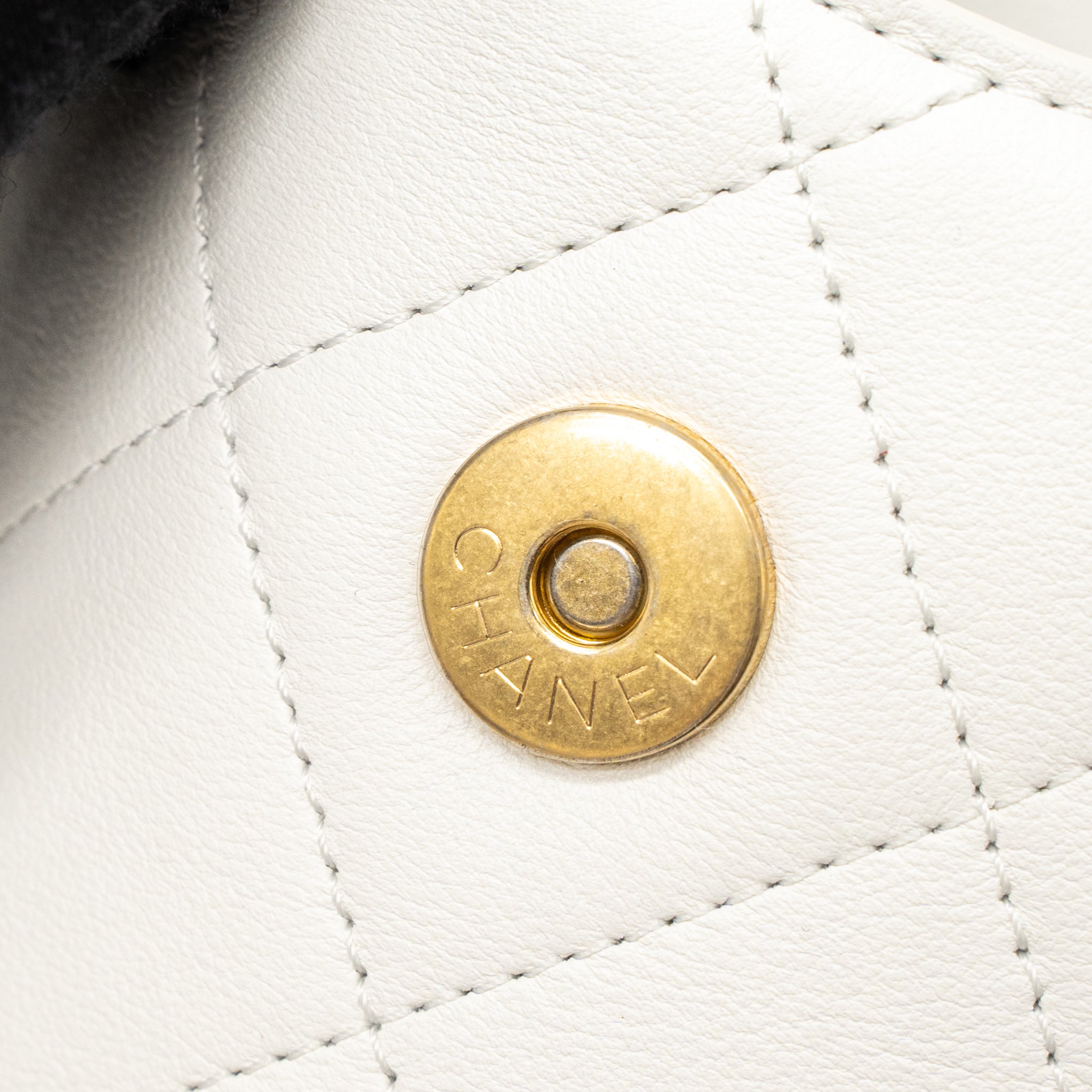 CHANEL CROSSBODY SQUARE FLAP BAG LAMBSKIN WHITE BRUSHED GHW