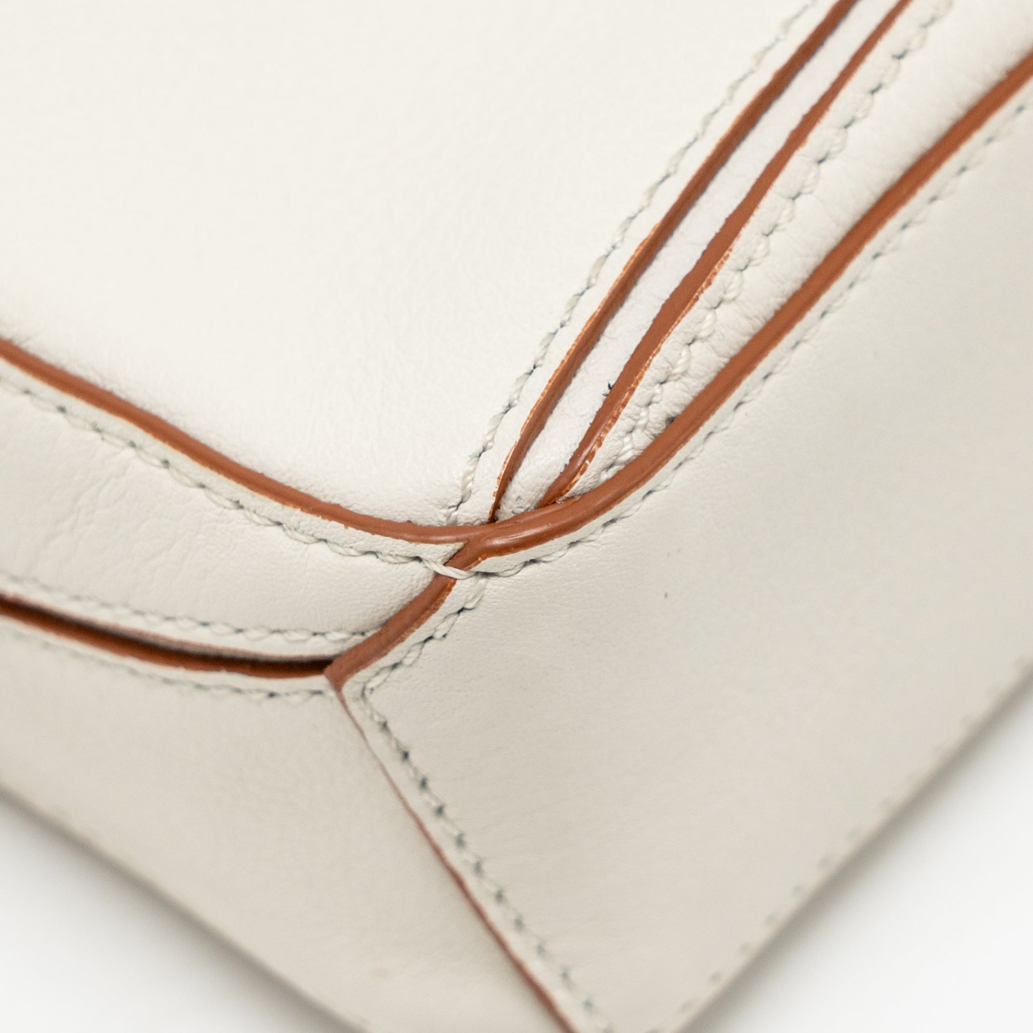 LOEWE NANO PUZZLE BAG CALFSKIN WHITE SHW