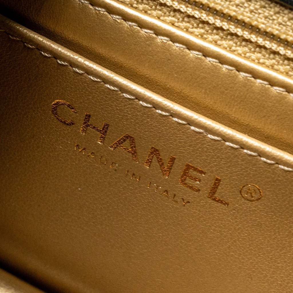 CHANEL PEARL CRUSH MINI SQUARE LAMBSKIN BLACK GHW (MICROCHIP)