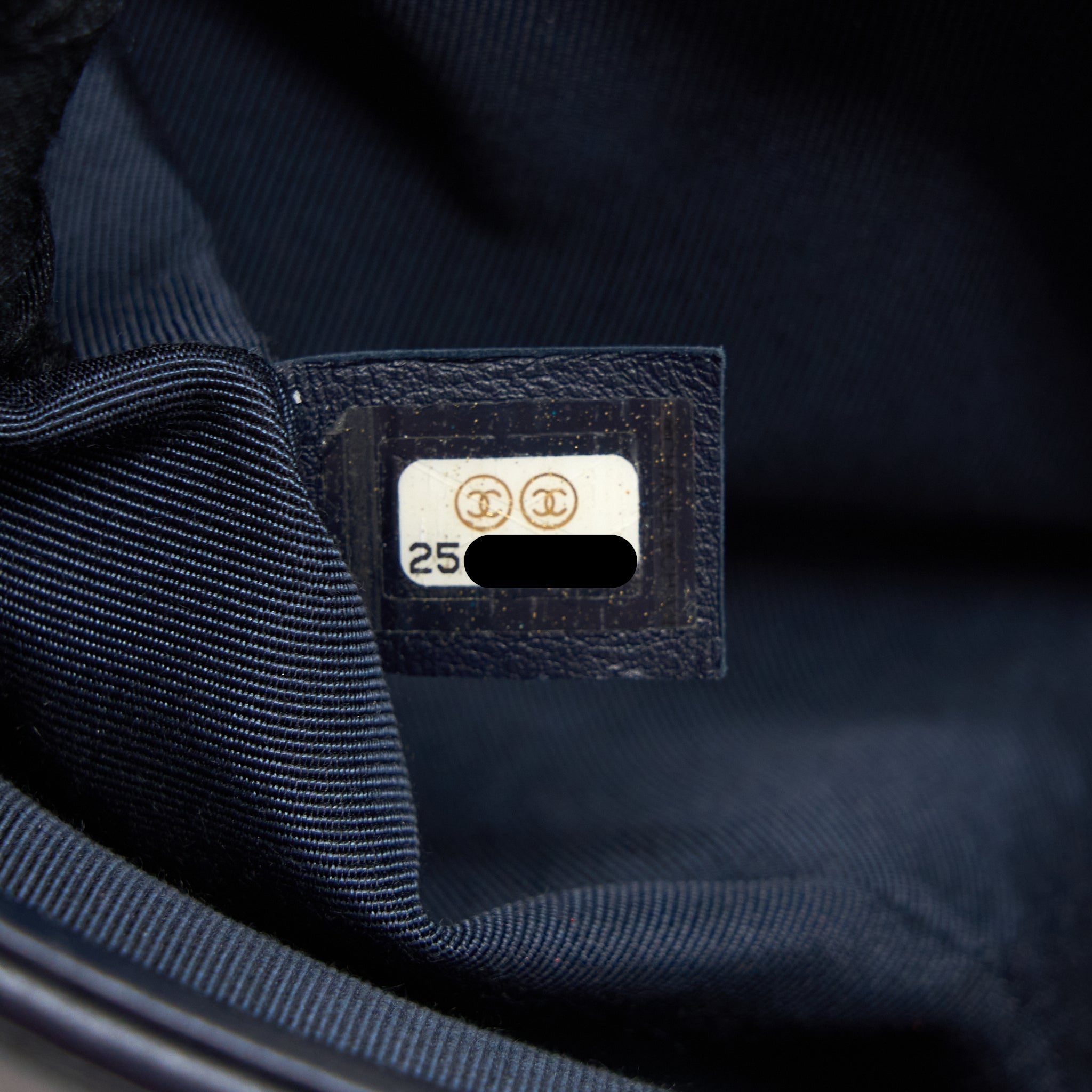 CHANEL MEDIUM BOY BAG CALFSKIN NAVY LGHW