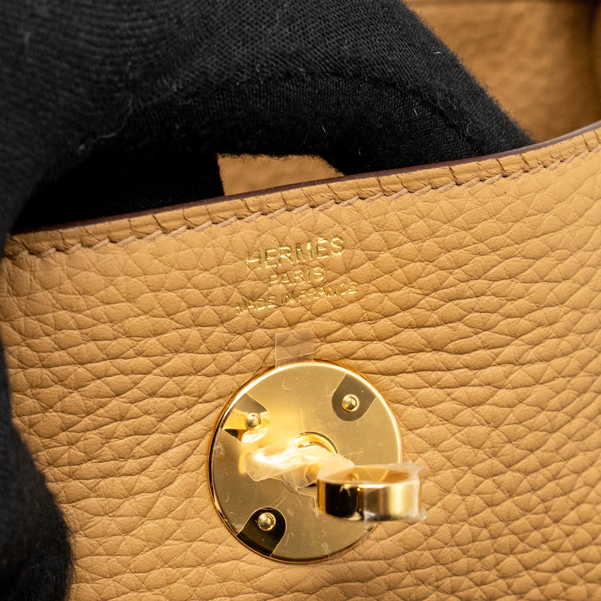 HERMES LINDY 26 CLEMENCE BISCUIT GHW