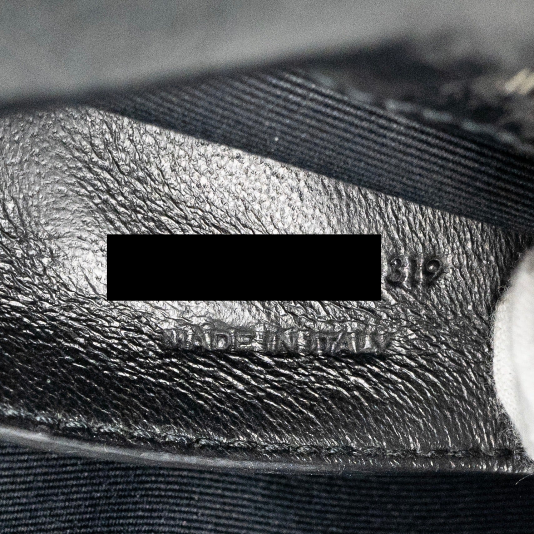 SAINT LAURENT/YSL BABY NIKI BAG CALFSKIN SO BLACK