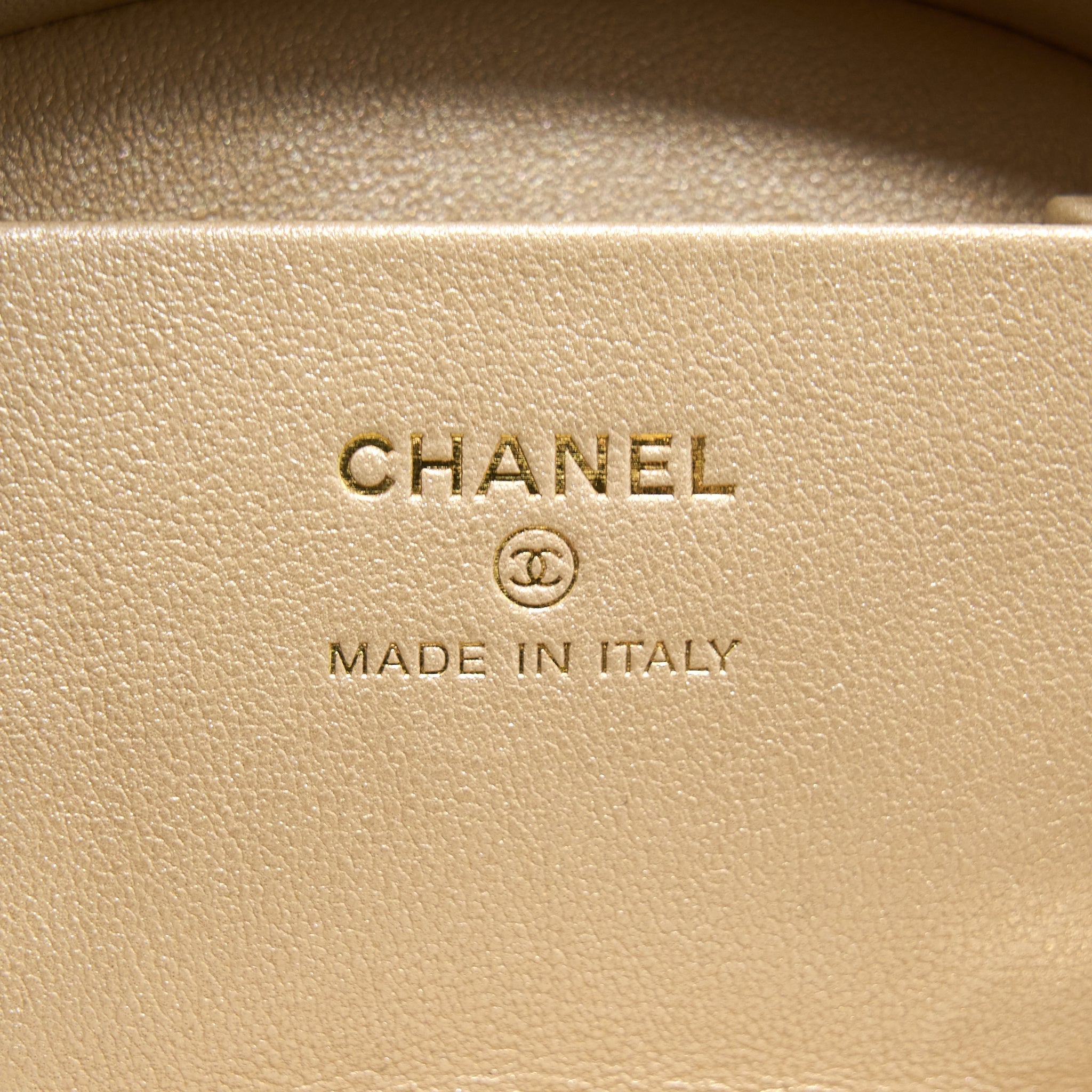 CHANEL 22S TOP HANDLE MINI ROUND VANITY CLUTCH LAMBSKIN PINK LGHW
