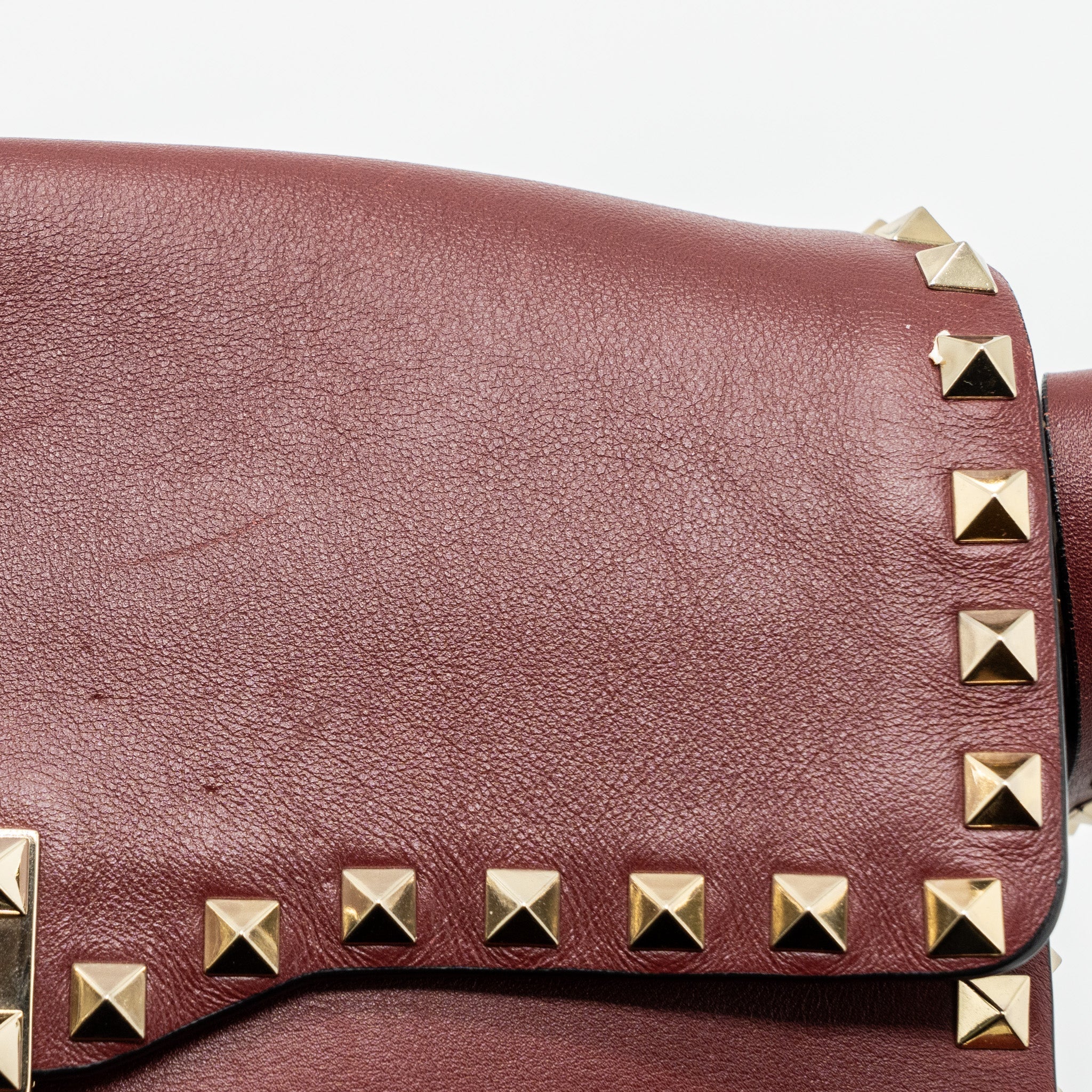 VALENTINO ROCKSTUD FLAP BAG CALFSKIN RED GHW