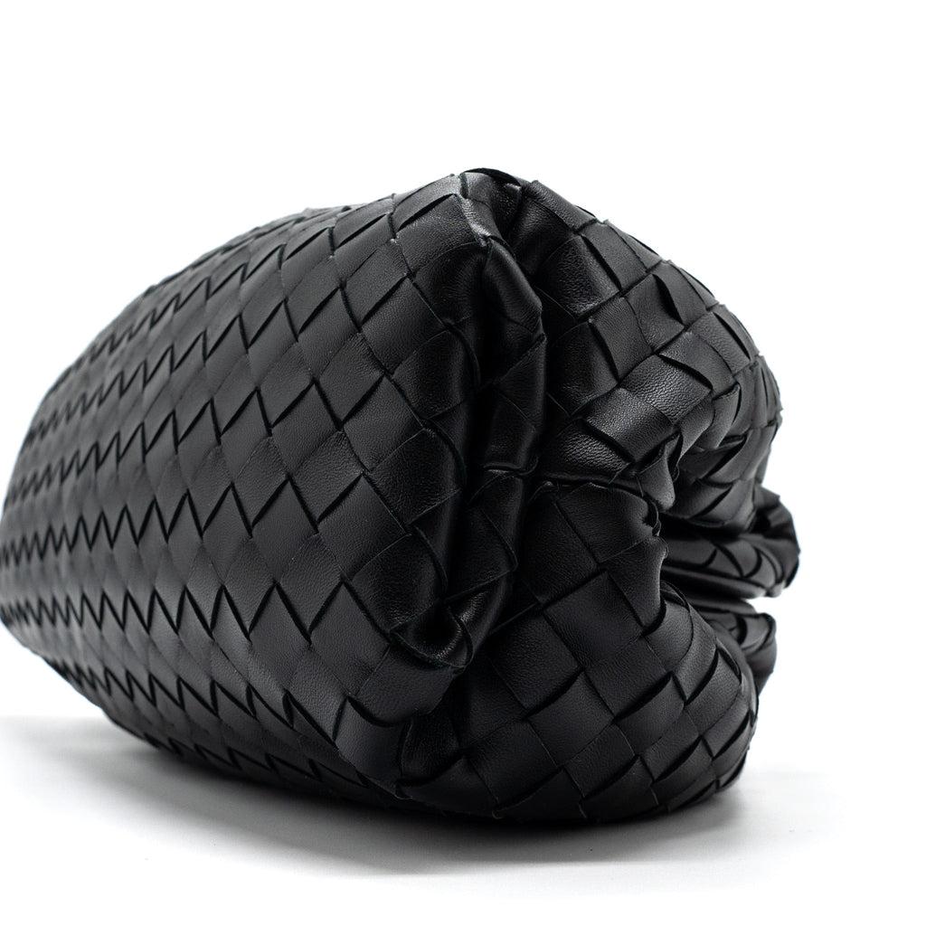 BOTTEGA VENETA POUCH INTRECCIATO LEATHER CLUTCH LAMBSKIN BLACK