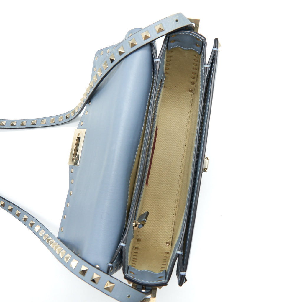 VALENTINO ROCKSTUD FLAP CROSSBODY BAG LIGHT BLUE LGHW