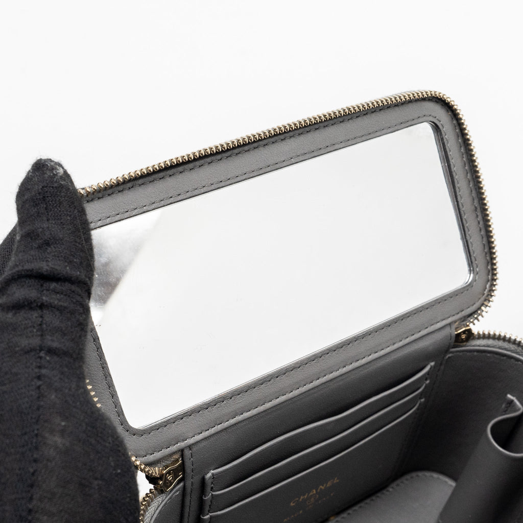 CHANEL LONG VANITY CASE LAMBSKIN GREY LGHW (MICROCHIP)