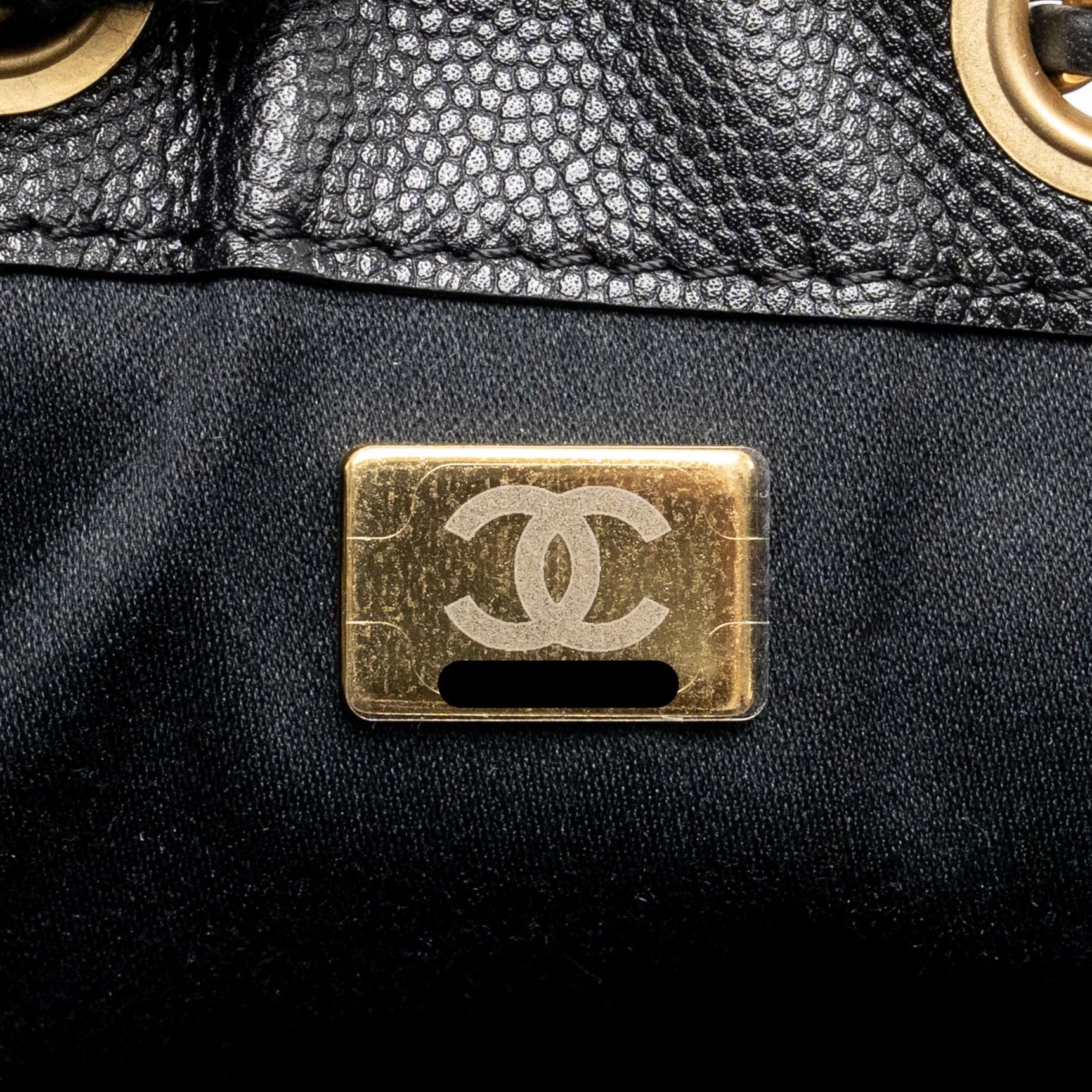 CHANEL SMALL 25 BAG CAVIAR BLACK GHW (MICROCHIP)
