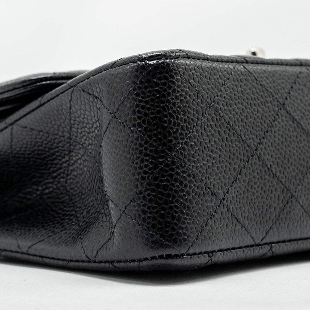 CHANEL SMALL CLASSIC DOUBLE FLAP BAG CAVIAR BLACK SHW (MICROCHIP)