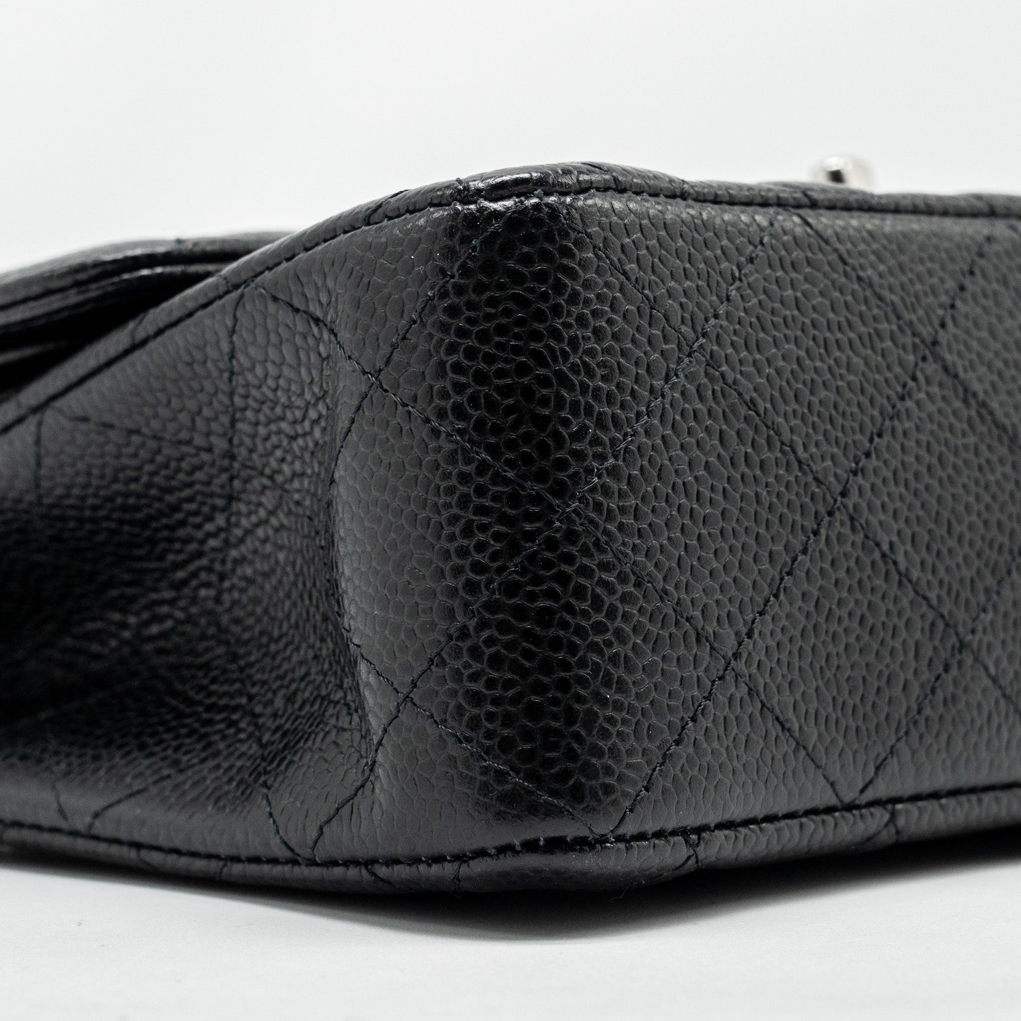 CHANEL SMALL CLASSIC DOUBLE FLAP BAG CAVIAR BLACK SHW (MICROCHIP)