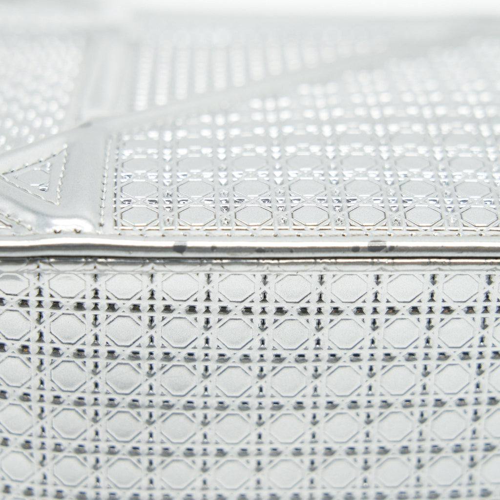 DIOR MEDIUM DIORMA METALLIC SILVER WITH SHW