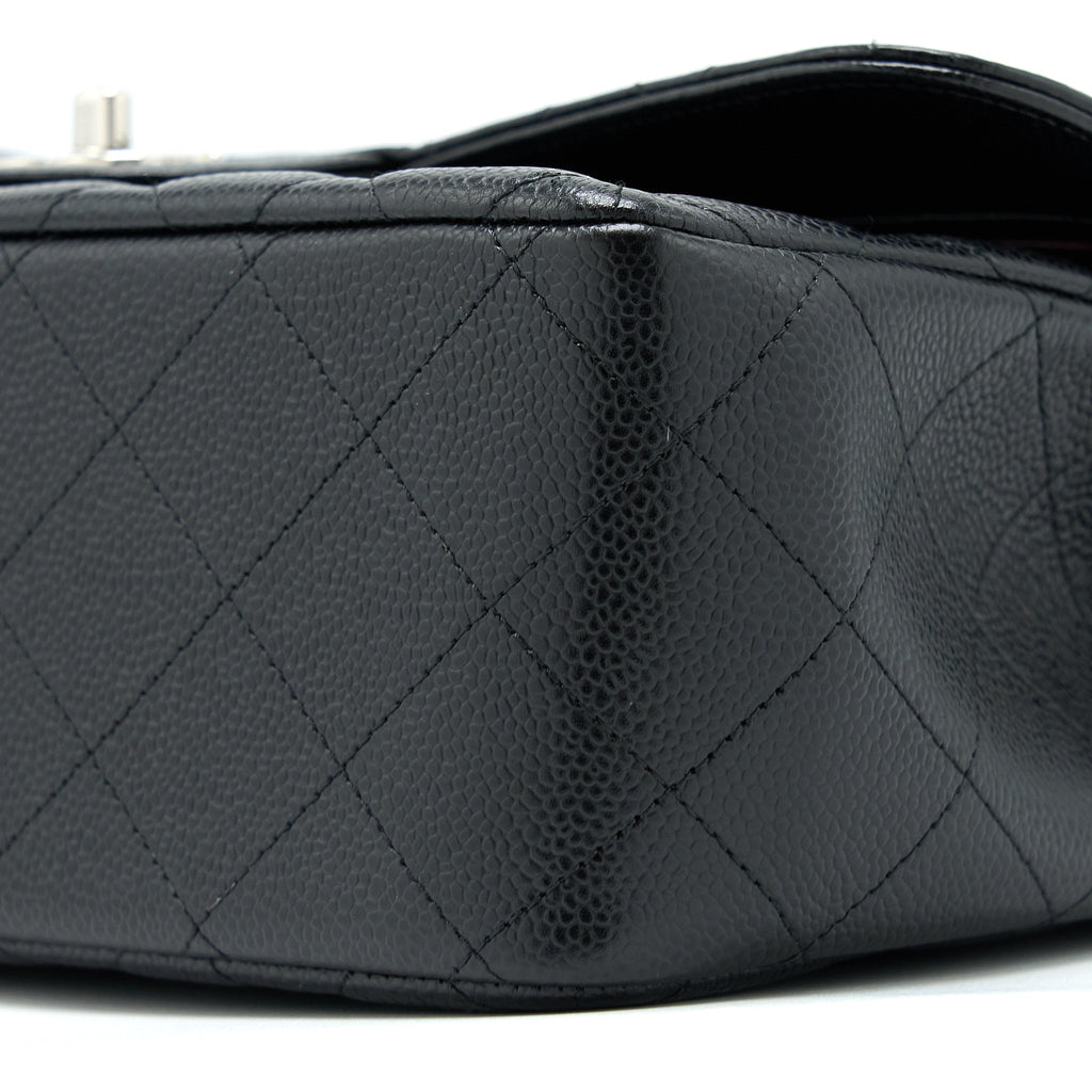 CHANEL JUMBO CLASSIC DOUBLE FLAP BAG CAVIAR BLACK SHW