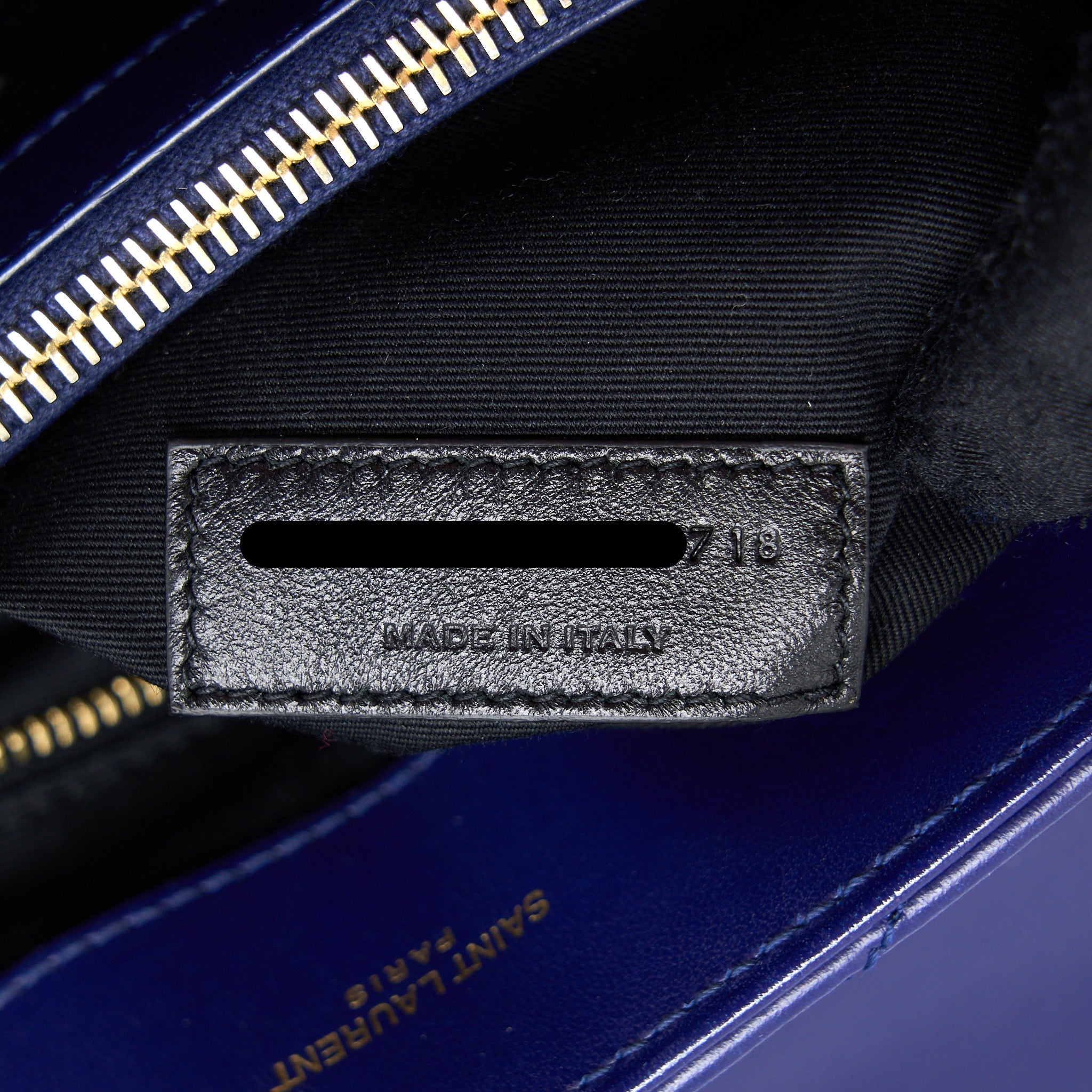 SAINT LAURENT/YSL MEDIUM LOULOU SHOULDER BAG CALFSKIN BLUE GHW