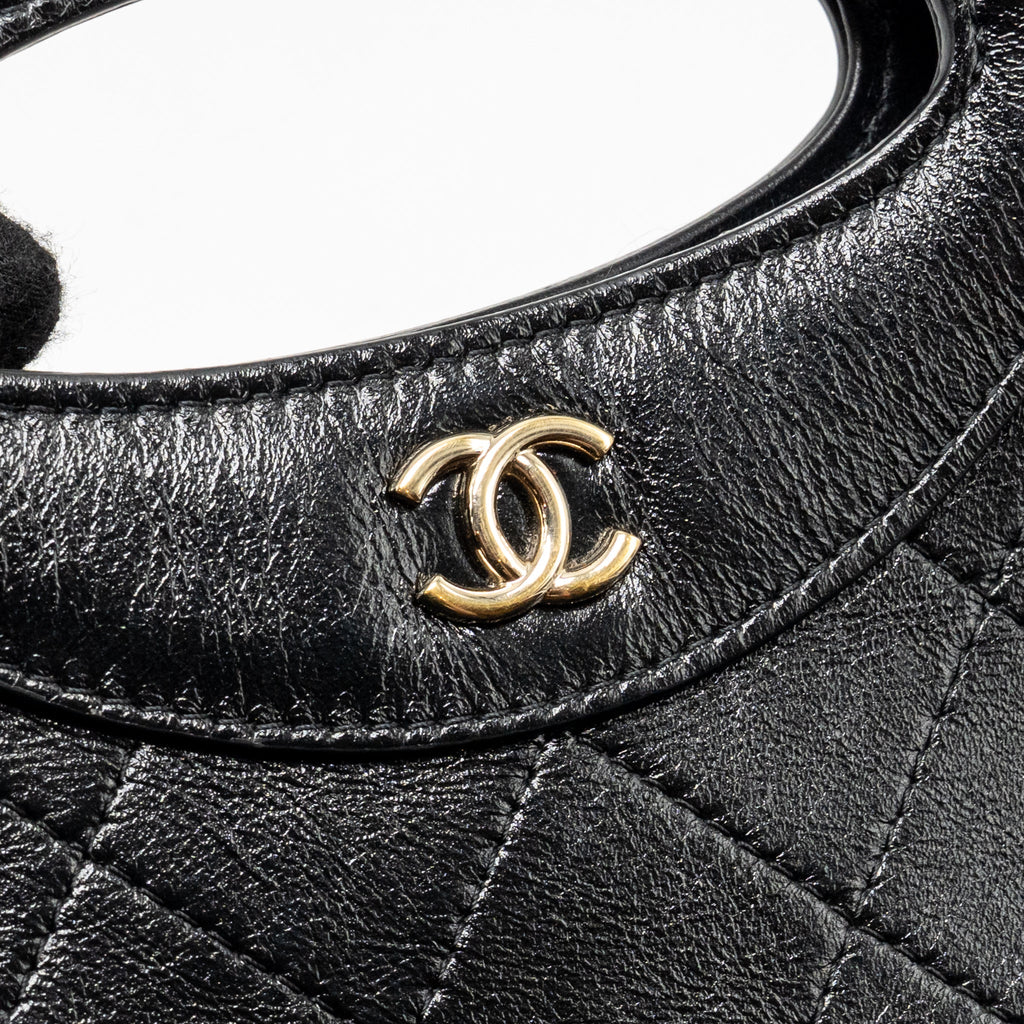 CHANEL 24C MINI 31 CLUTCH WITH CHAIN SHINY CALFSKIN BLACK LGHW (MICROCHIP)