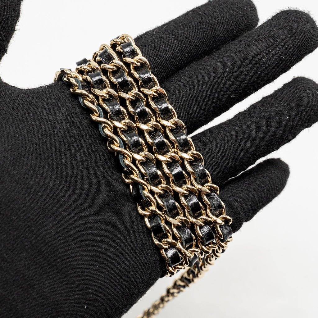 CHANEL 24C MINI 31 CLUTCH WITH CHAIN SHINY CALFSKIN BLACK LGHW (MICROCHIP)