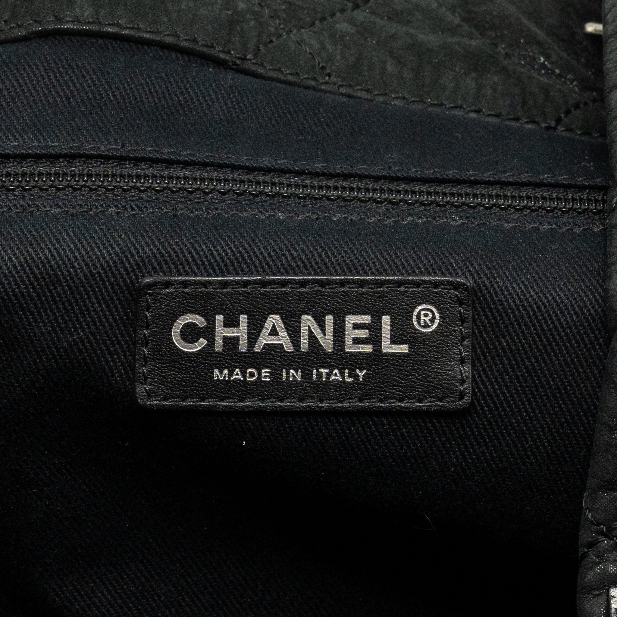 CHANEL LARGE QUILTED SHOULDER BAG CALFSKIN BLACK SHW