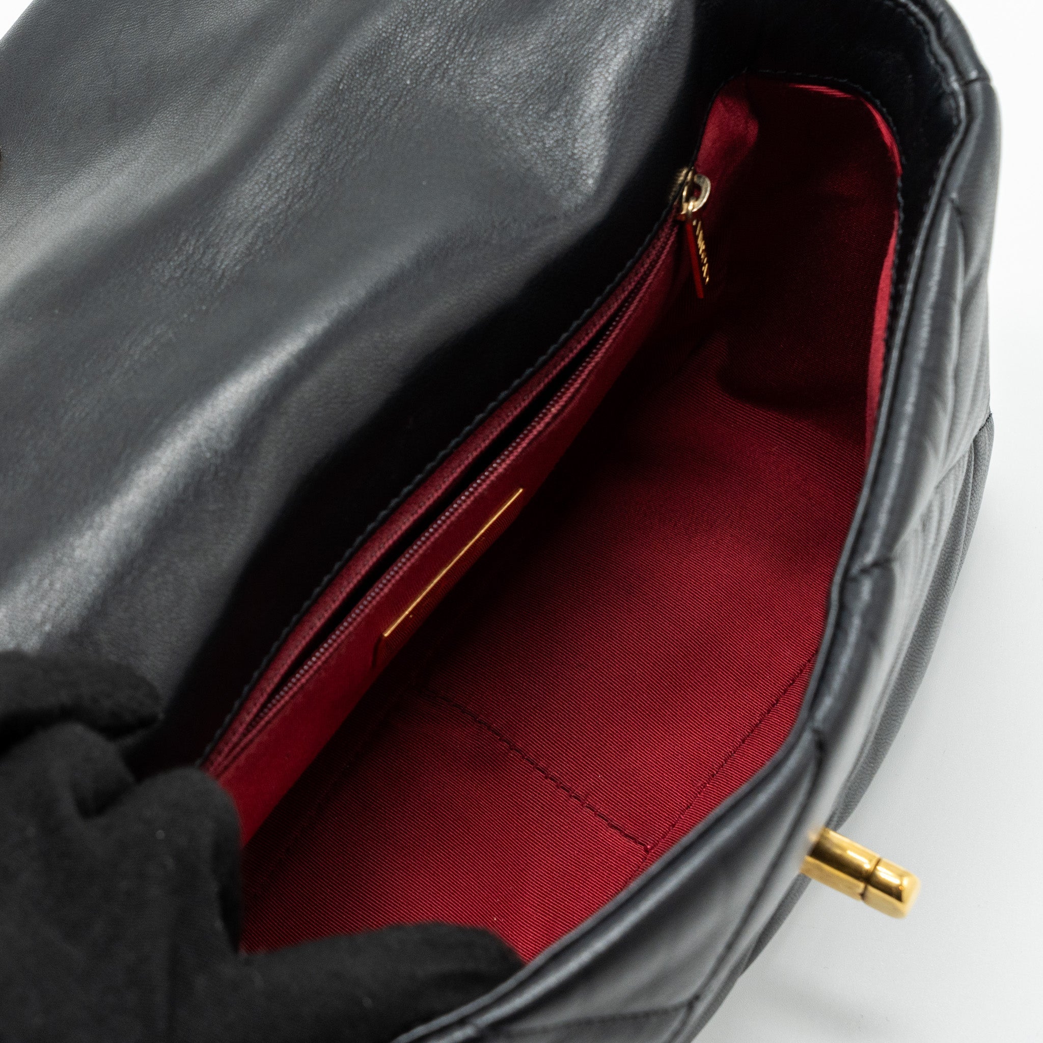 CHANEL SMALL 19 BAG GOATSKIN BLACK MULTICOLOUR HARDWARE