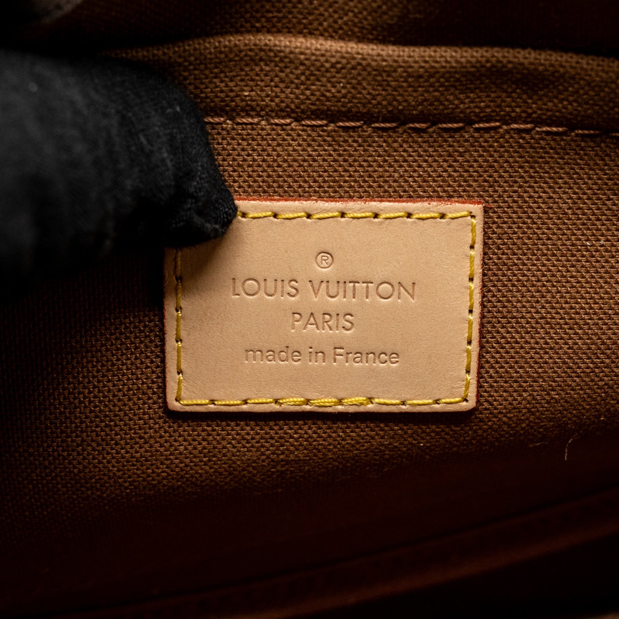 LOUIS VUITTON MULTI POCHETTE ACCESSOIRES MONOGRAM CANVAS KHAKI GHW