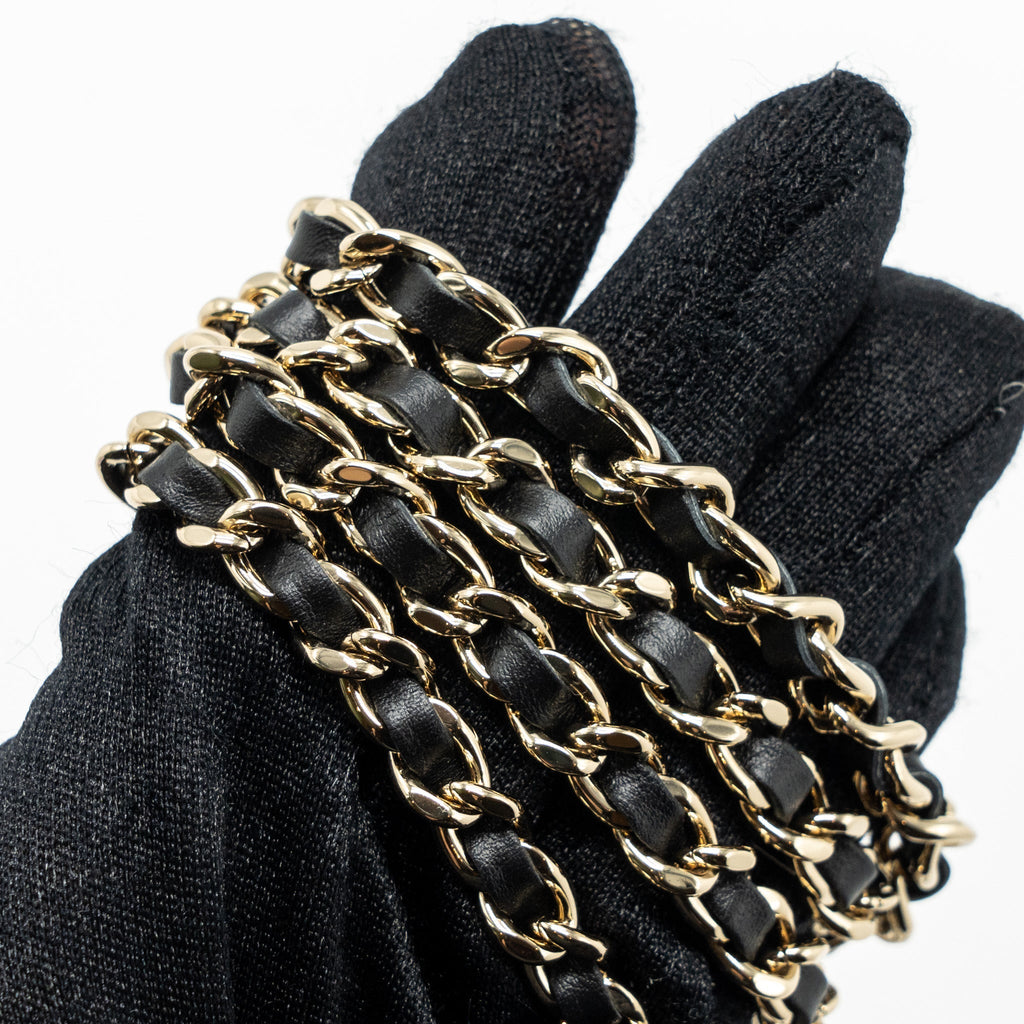 CHANEL MINI CLUTCH WITH CHAINS FABRIC MULTICOLOUR LGHW(MICROCHIP)