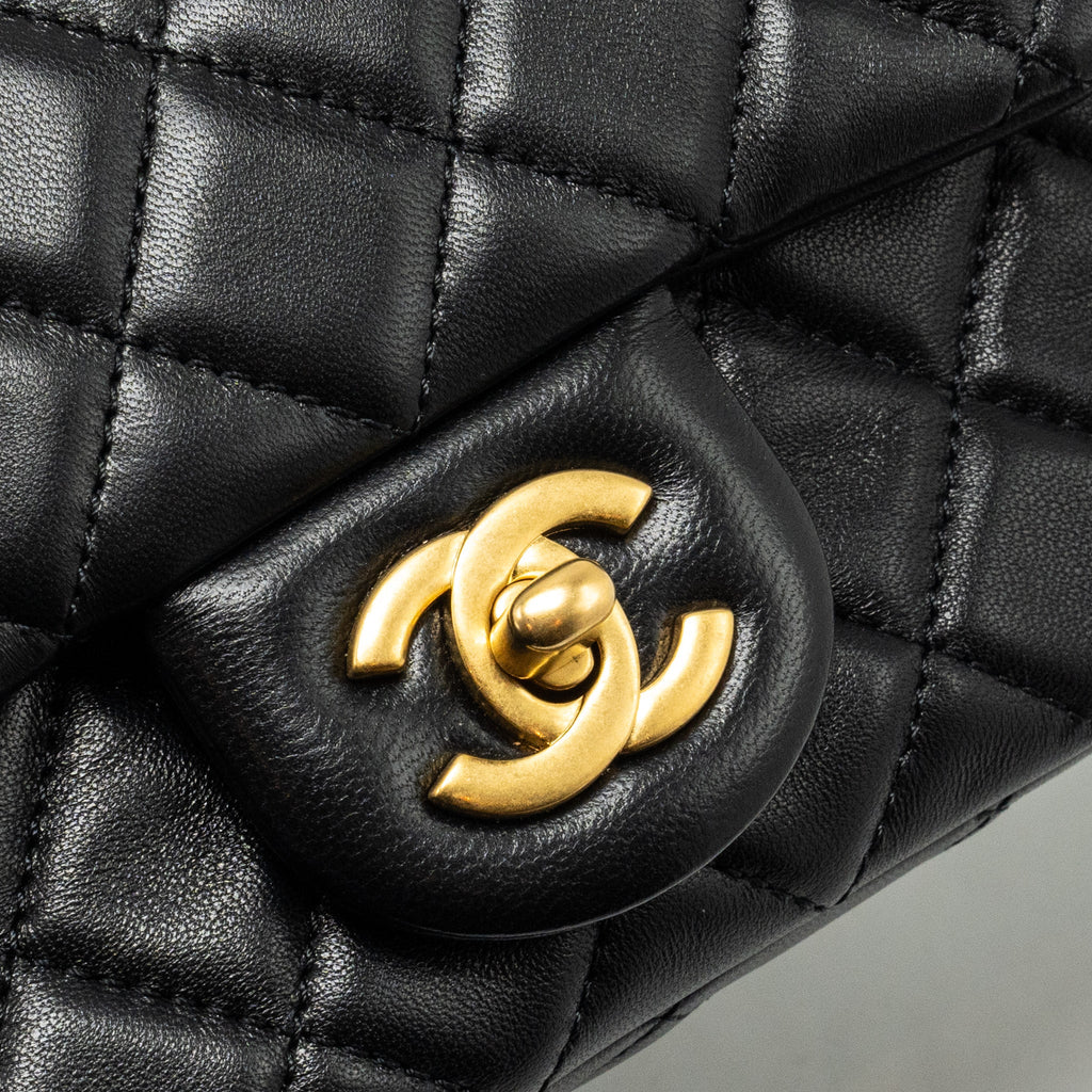 CHANEL PEARL CRUSH MINI SQUARE FLAP BAG LAMBSKIN BLACK GHW (MICROCHIP)