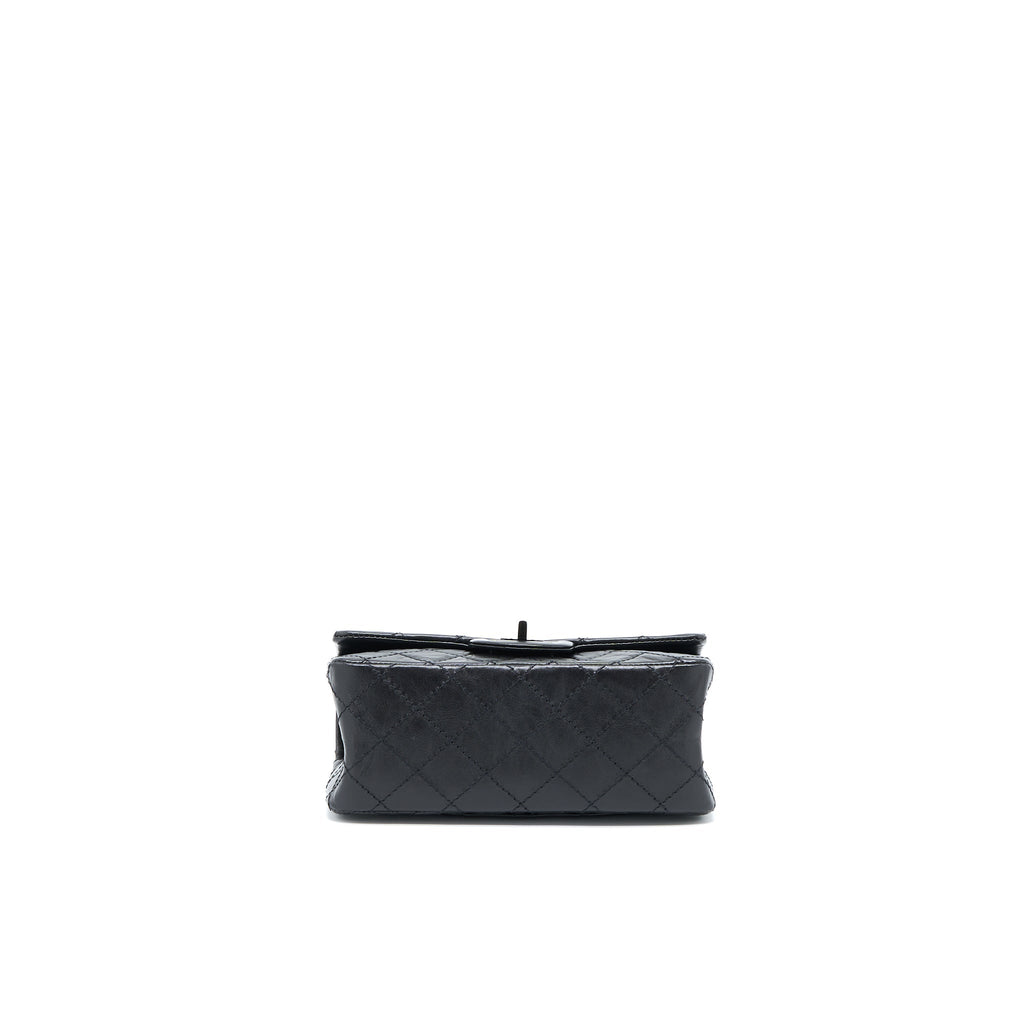 CHANEL MINI 2.55 REISSUE AGED CALFSKIN SO BLACK WITH BLACK HARDWARE (MICROCHIP)