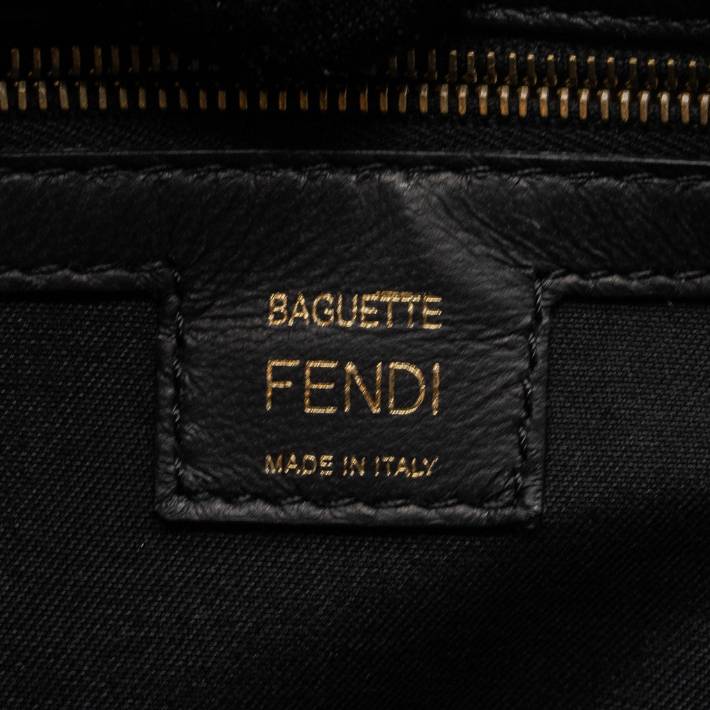 FENDI LARGE BAGUETTE BAG NAPPA BLACK GHW