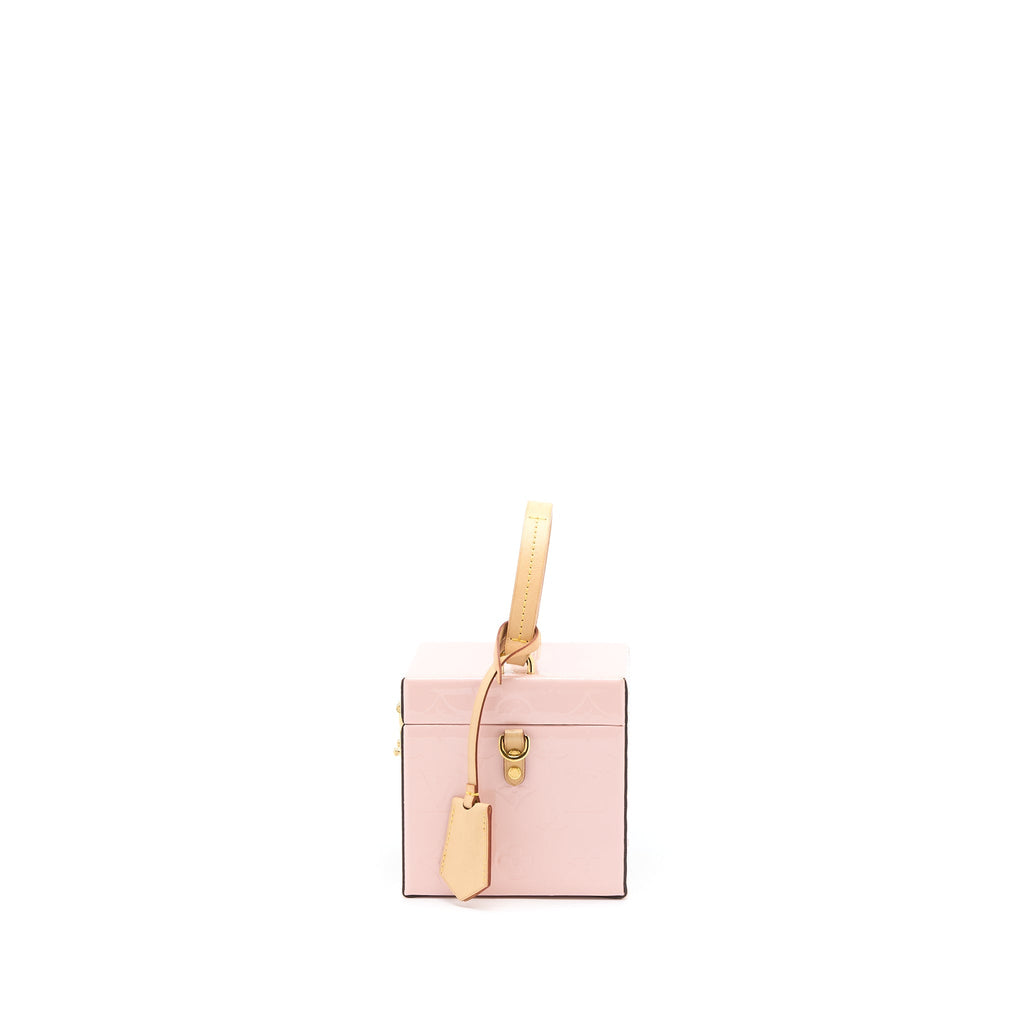 LOUIS VUITTON BLEECKER BOX BAG VERNIS PINK GHW