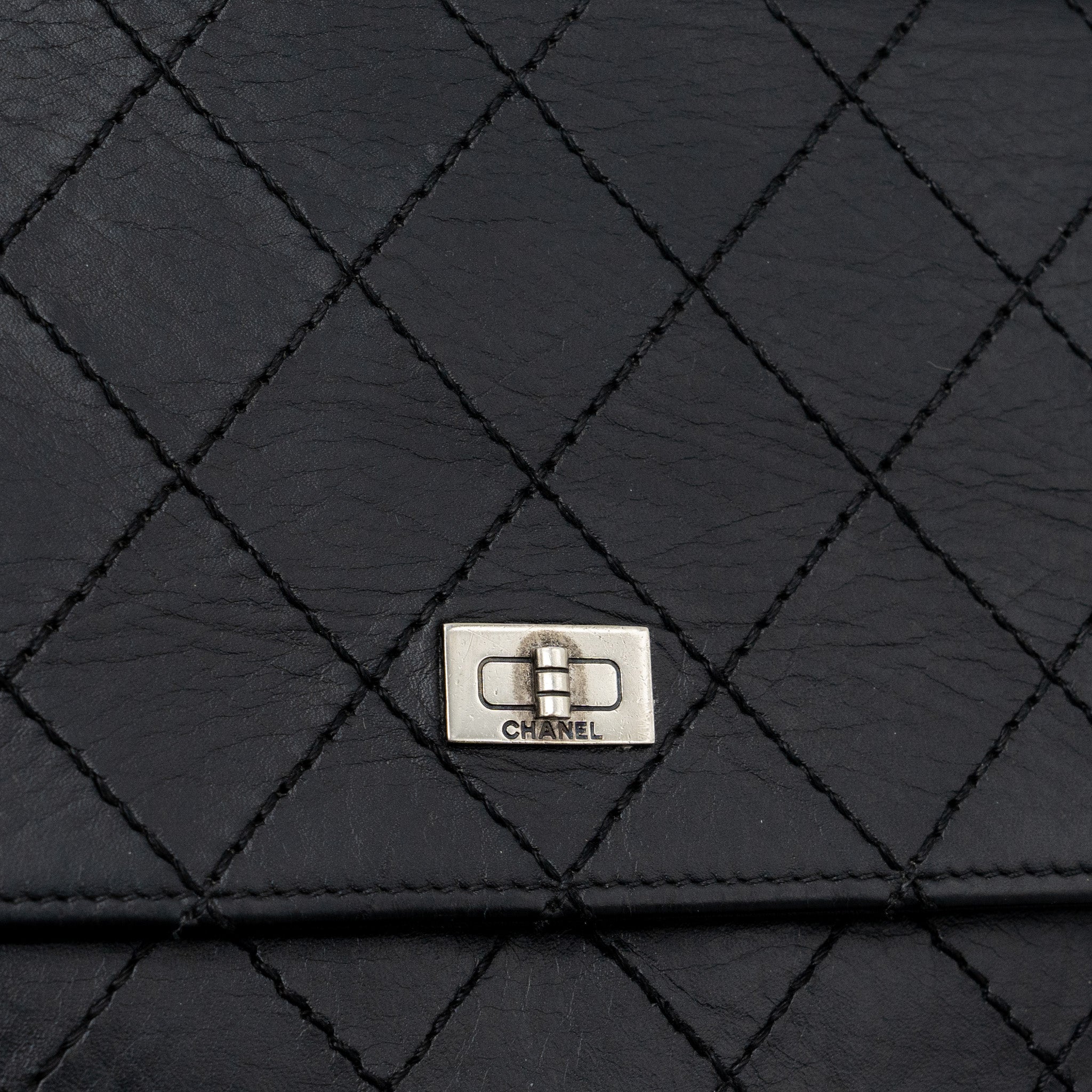 CHANEL 2.55 WALLET ON CHAIN AGED CALFSKIN BLACK RUTHENIUM SHW