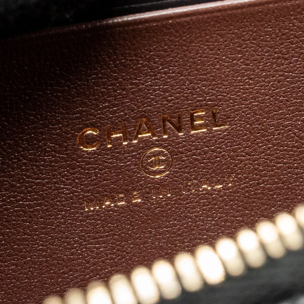CHANEL 25B CC TOP HANDLE VANITY WITH CHAIN LAMBSKIN BLACK LGHW (MICROCHIP)