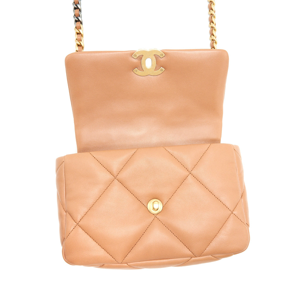 CHANEL 21P CARAMEL SMALL 19 FLAP BAG GHW