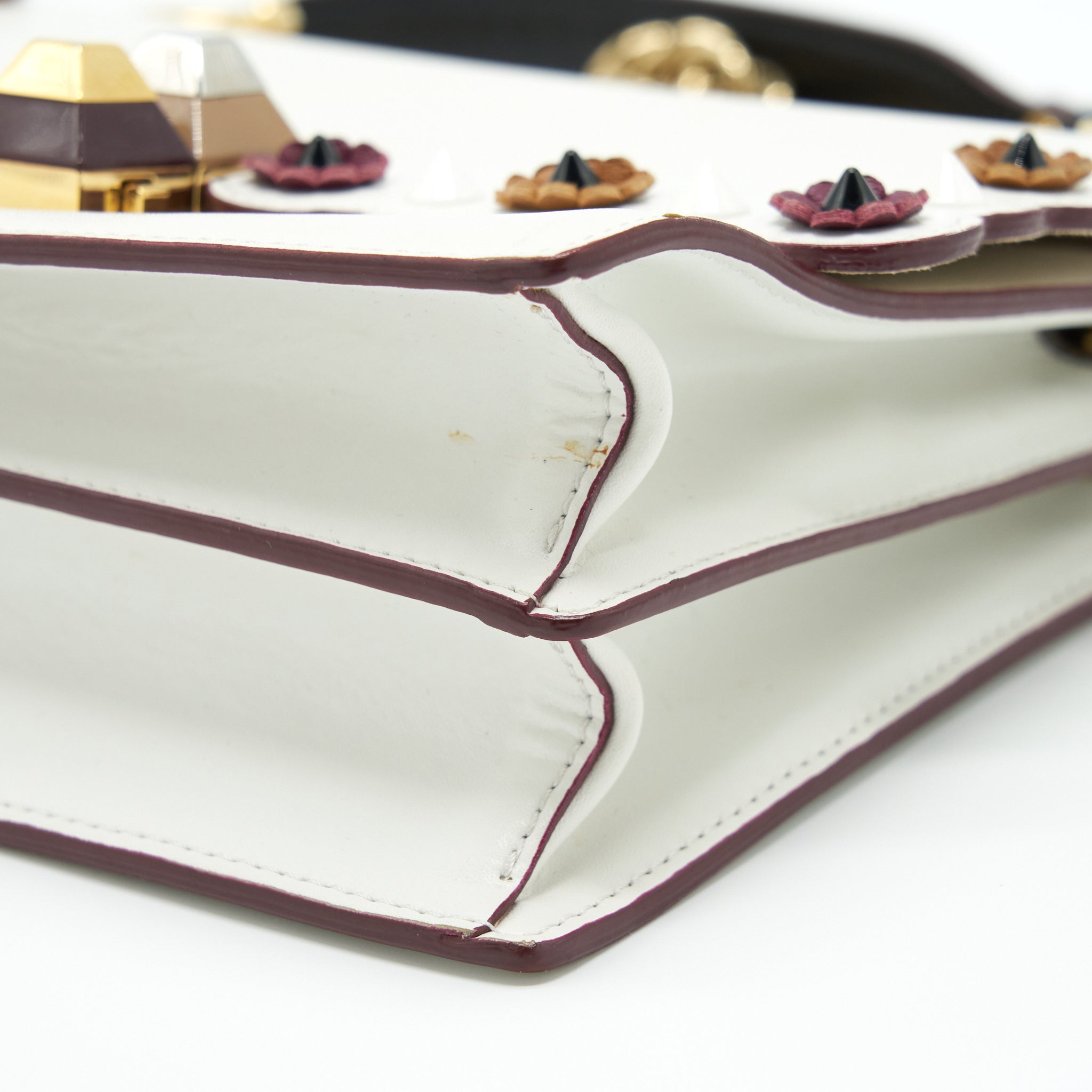 FENDI KAN I BAG WHITE/MULTICOLOUR GOLD AND SILVER HARDWARE