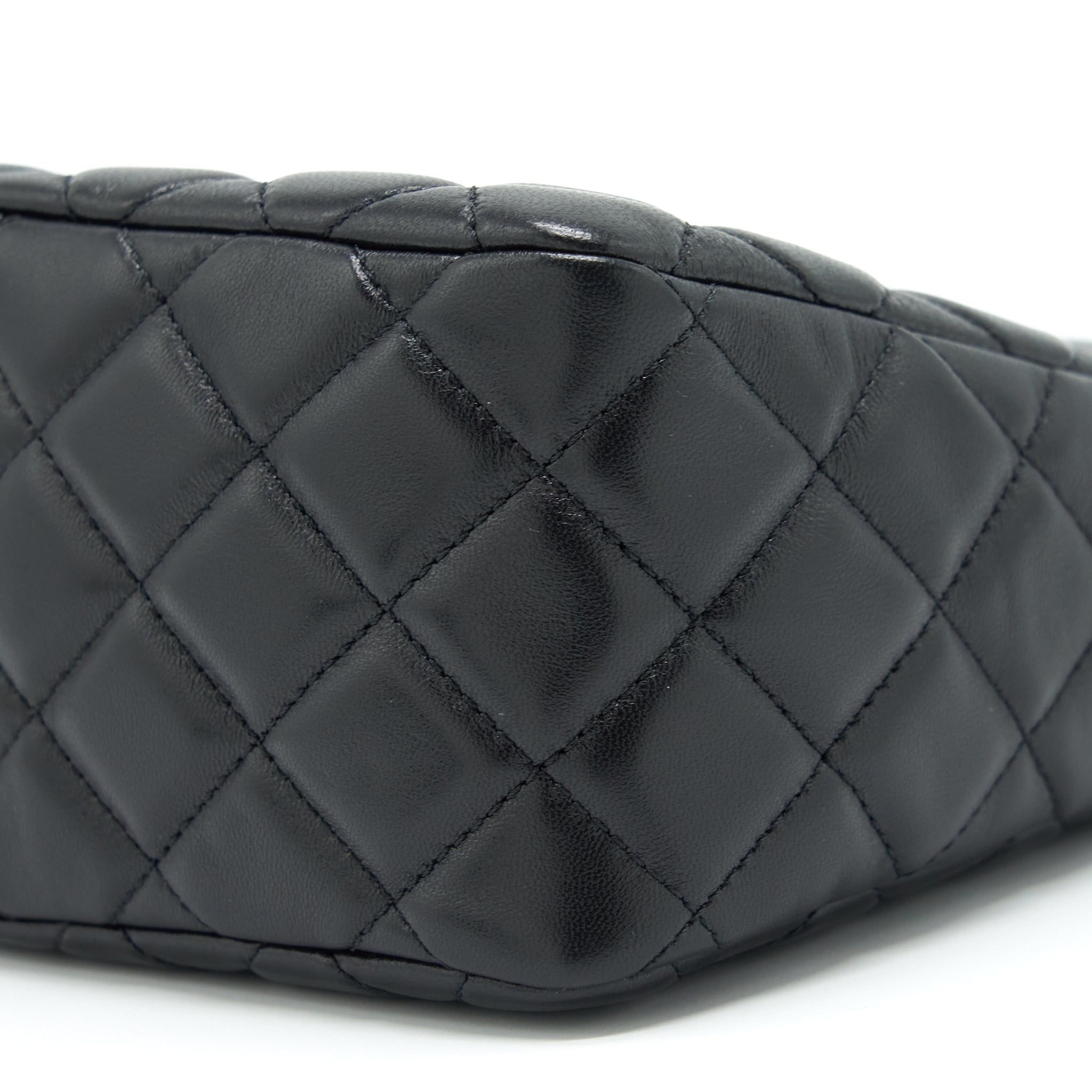 CHANEL 22S PEARL CRUSH HOBO BAG LAMBSKIN BLACK GHW