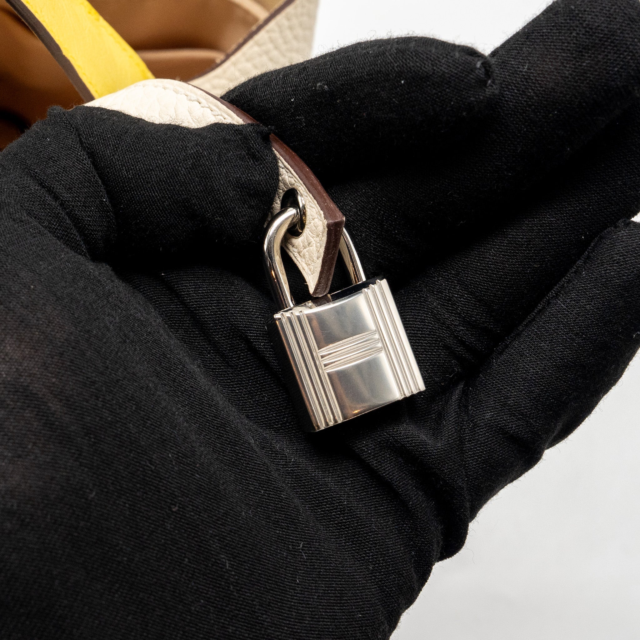 HERMES PICOTIN 18 LOCK BAG CLEMENCE/OSTRICH HANDLE NATA/JAUNE CITRON SHW