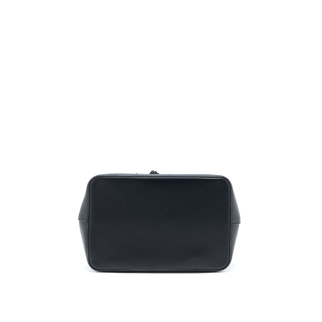 LOUIS VUITTON NEONOE EPI BLACK SHW