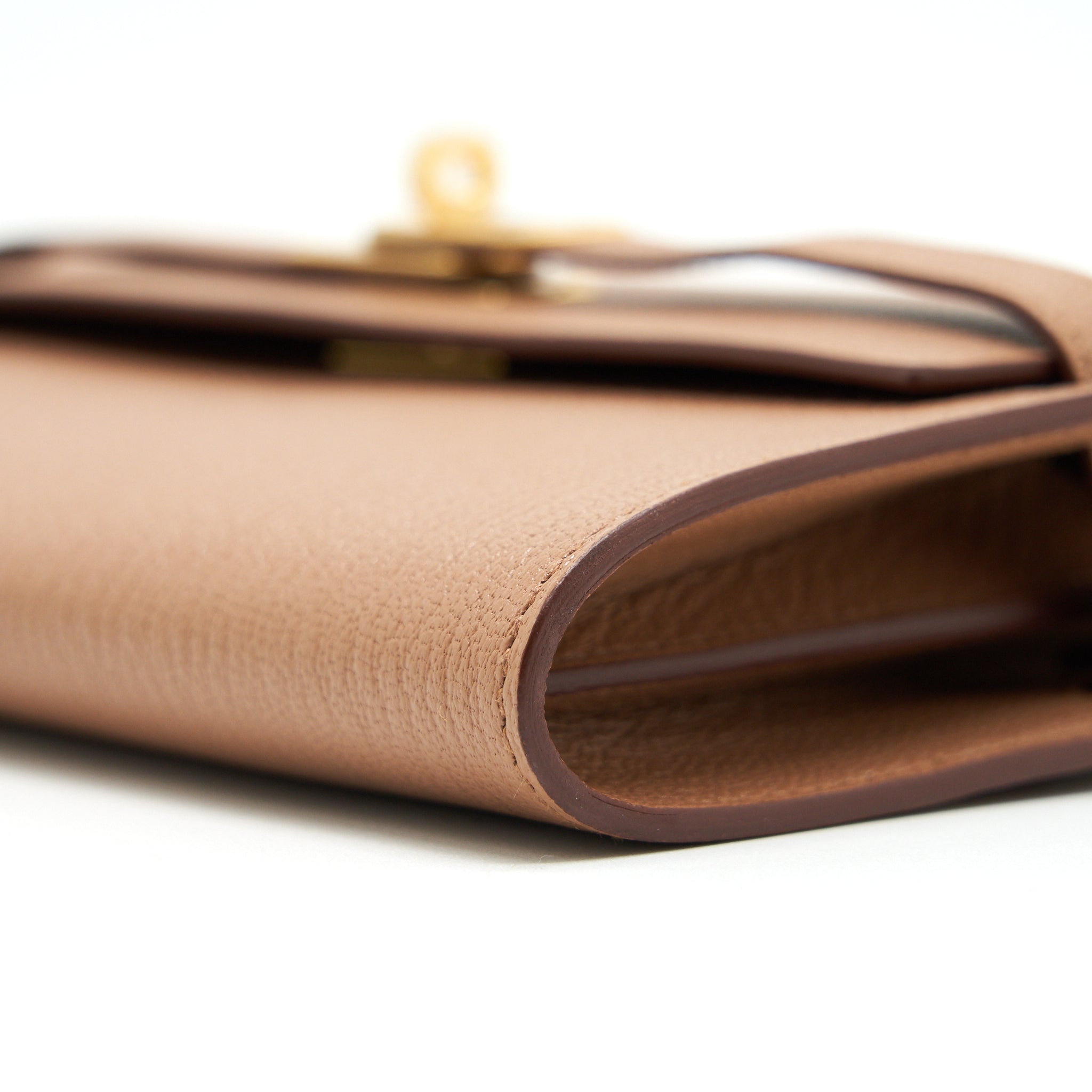 HERMES KELLY TO GO CHEVRE MYSORE LEATHER 2J QUEBRACHO GHW