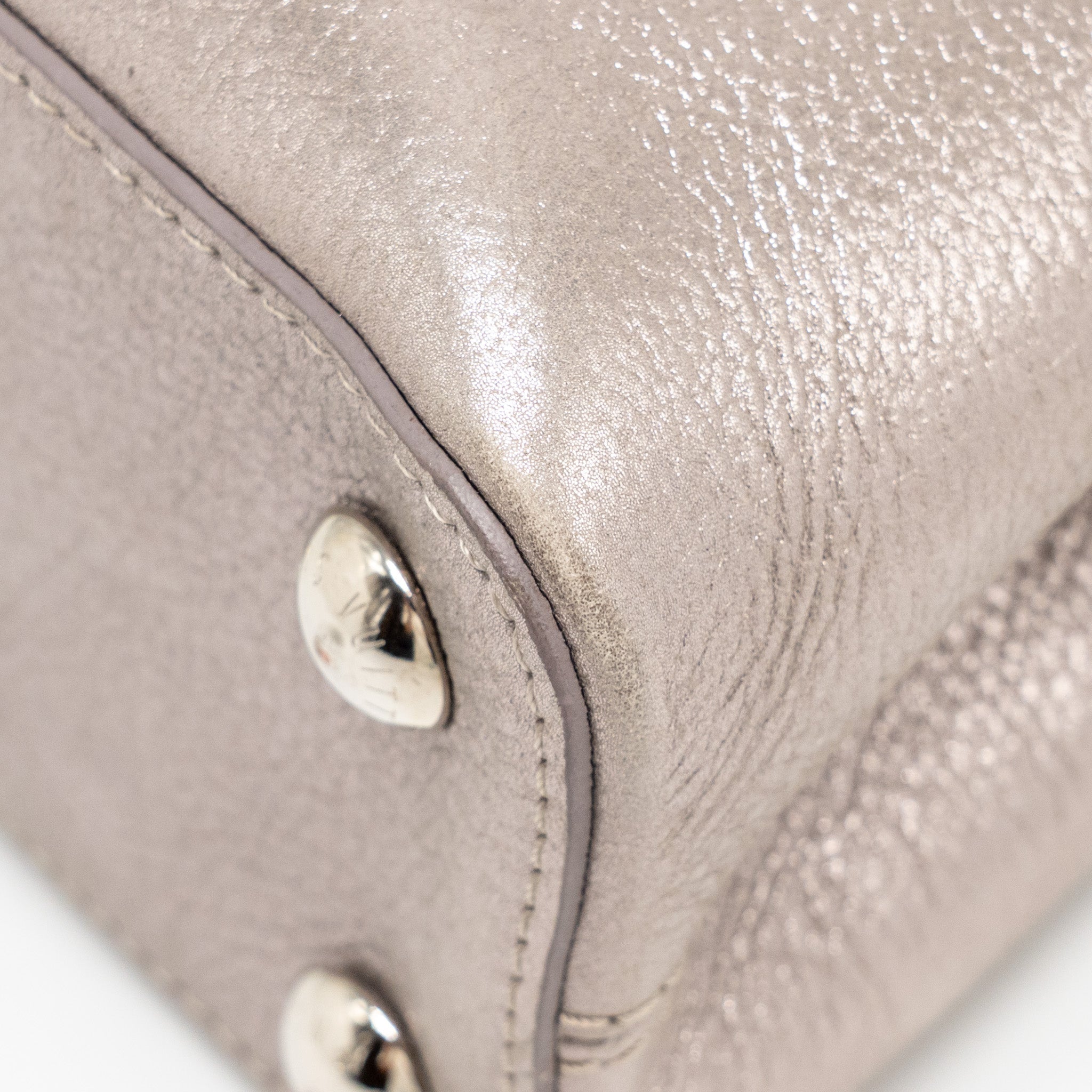 LOUIS VUITTON CAPUCINES BB LEATHER METALLIC SILVER SHW