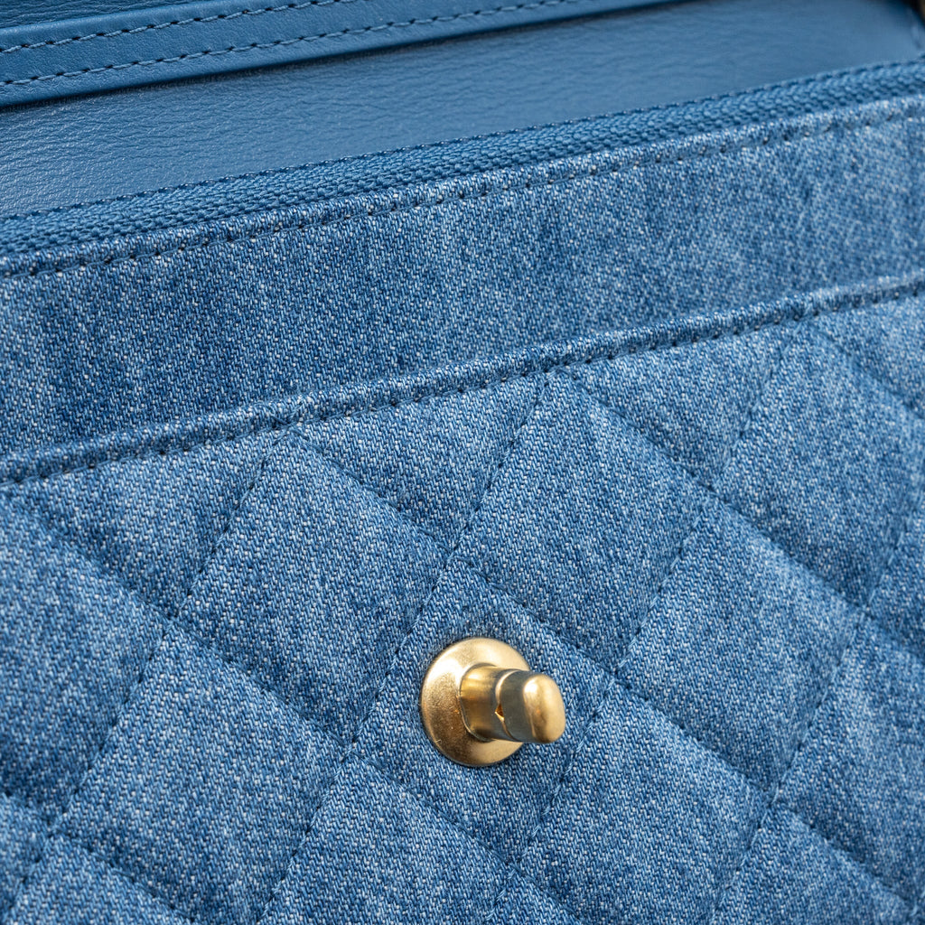 CHANEL 22C PEARL CRUSH WALLET ON CHAIN DENIM BLUE GHW (MICROCHIP)