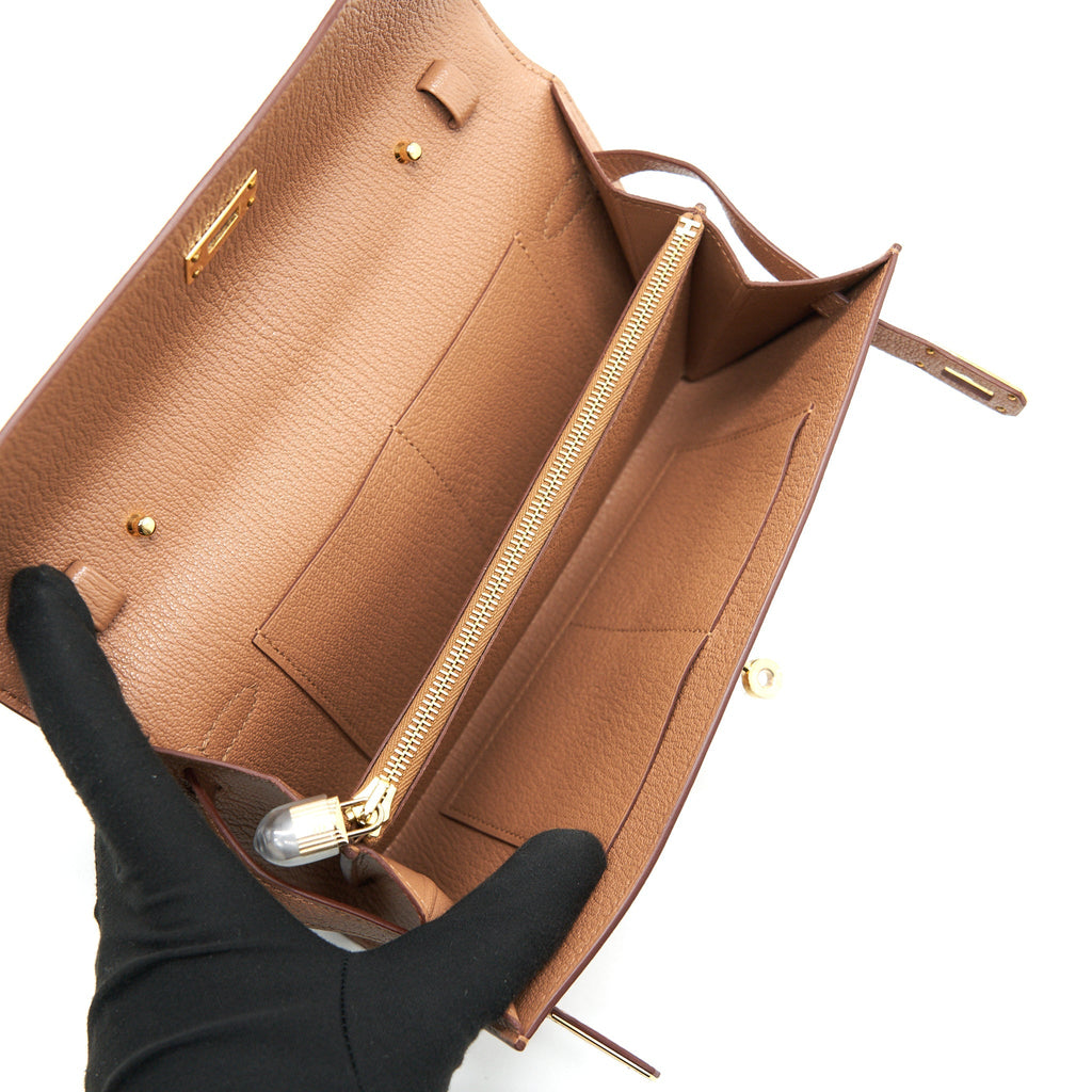 HERMES KELLY TO GO CHEVRE MYSORE LEATHER 2J QUEBRACHO GHW