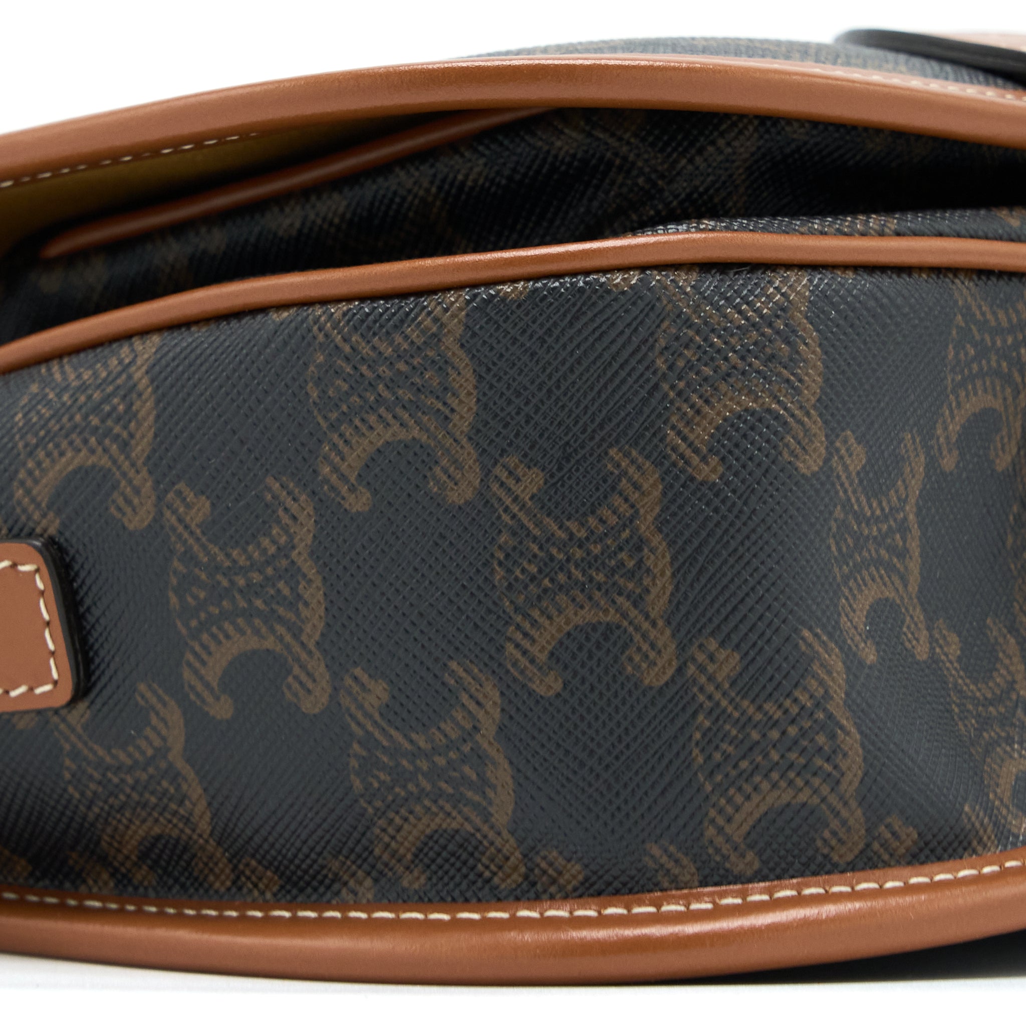CELINE FOLCO MEDIUM TRIOMPHE CANVAS BAG GHW