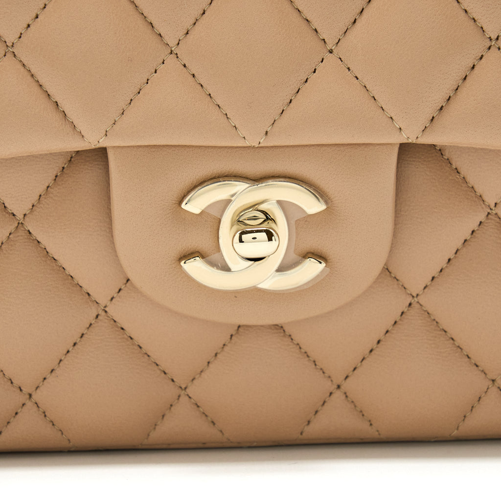 CHANEL 22B SMALL CLASSIC FLAP BAG LAMBSKIN BEIGE LGHW
